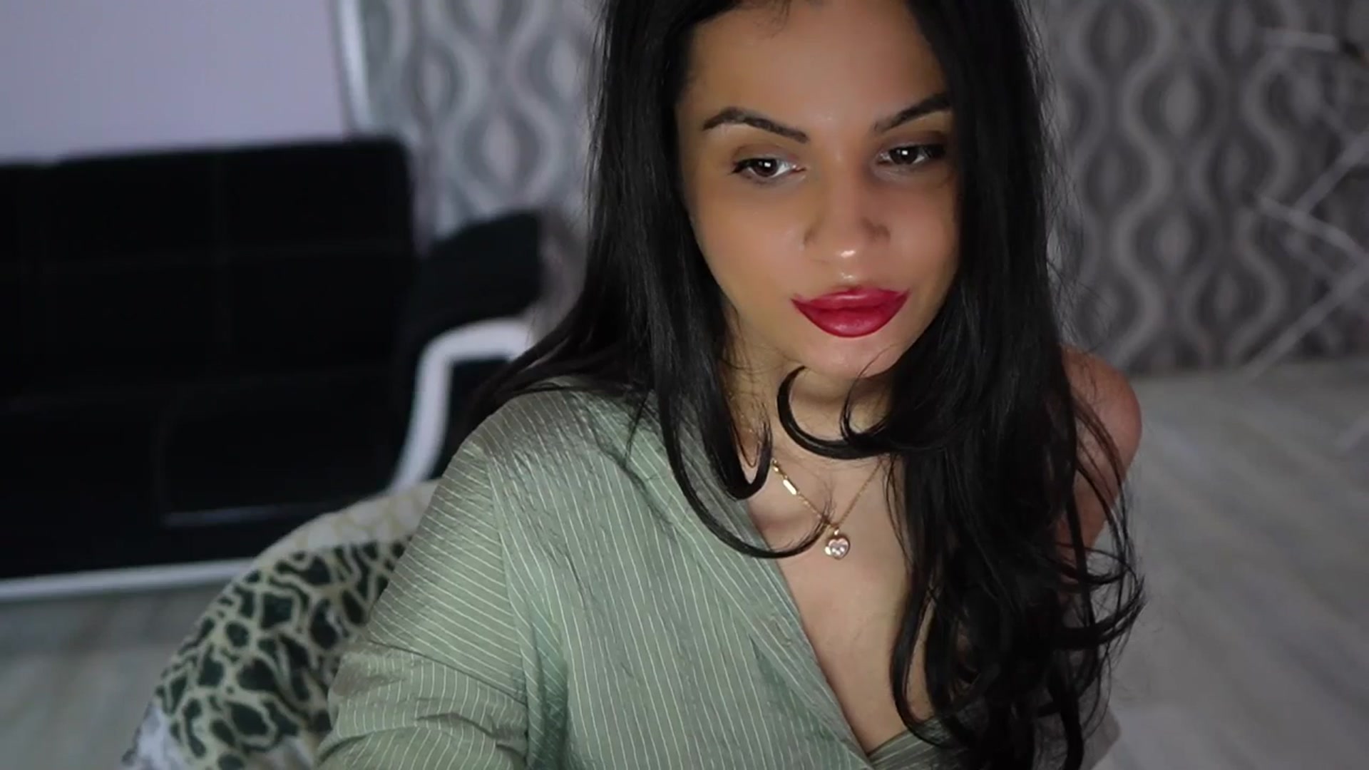 Gallery image thumbnail from TinyAndrea's myfreecams stream on, 12/09/2025, 05:23 image 2 of 20