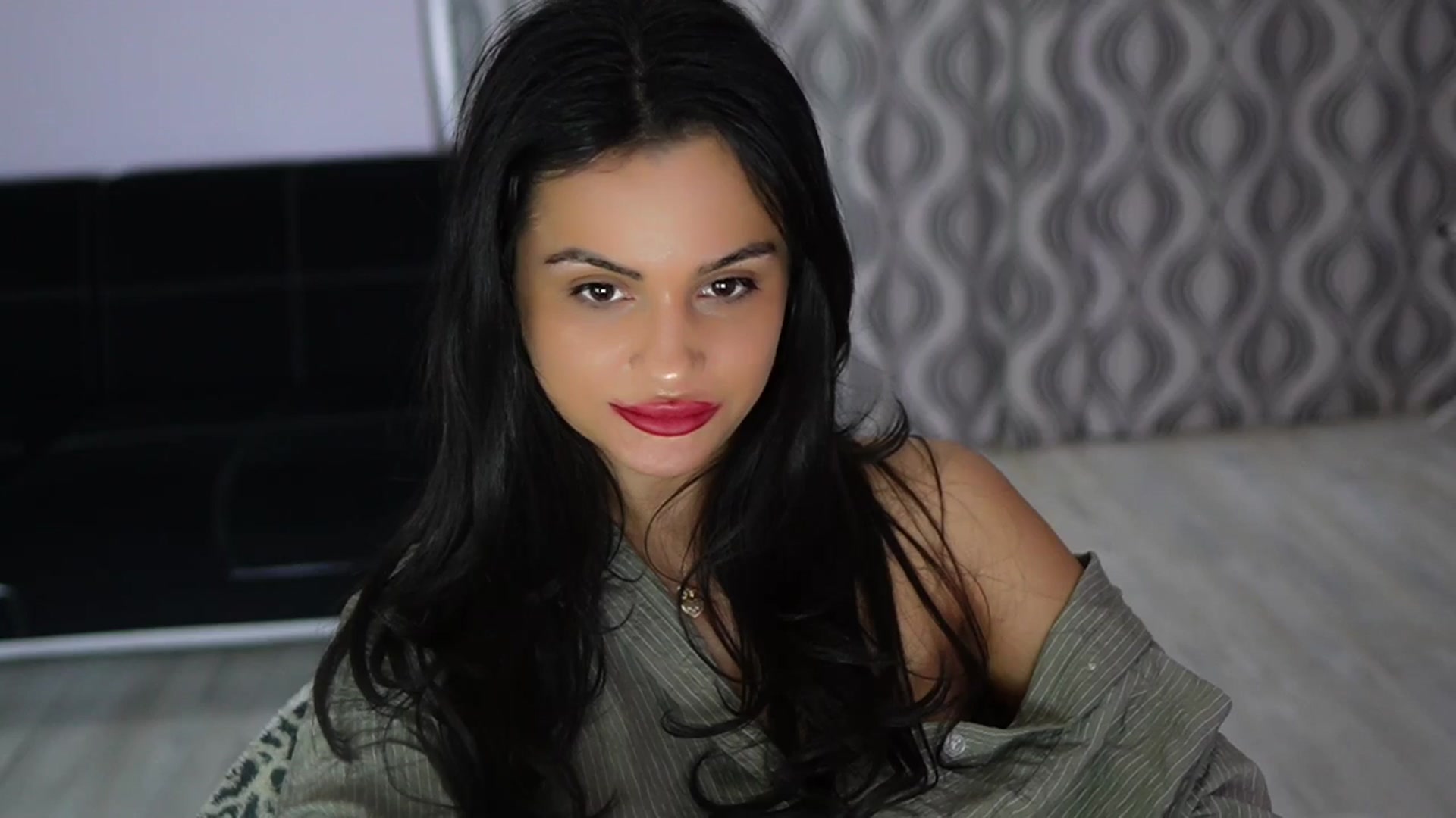 Gallery image thumbnail from TinyAndrea's myfreecams stream on, 12/09/2025, 05:23 image 5 of 20