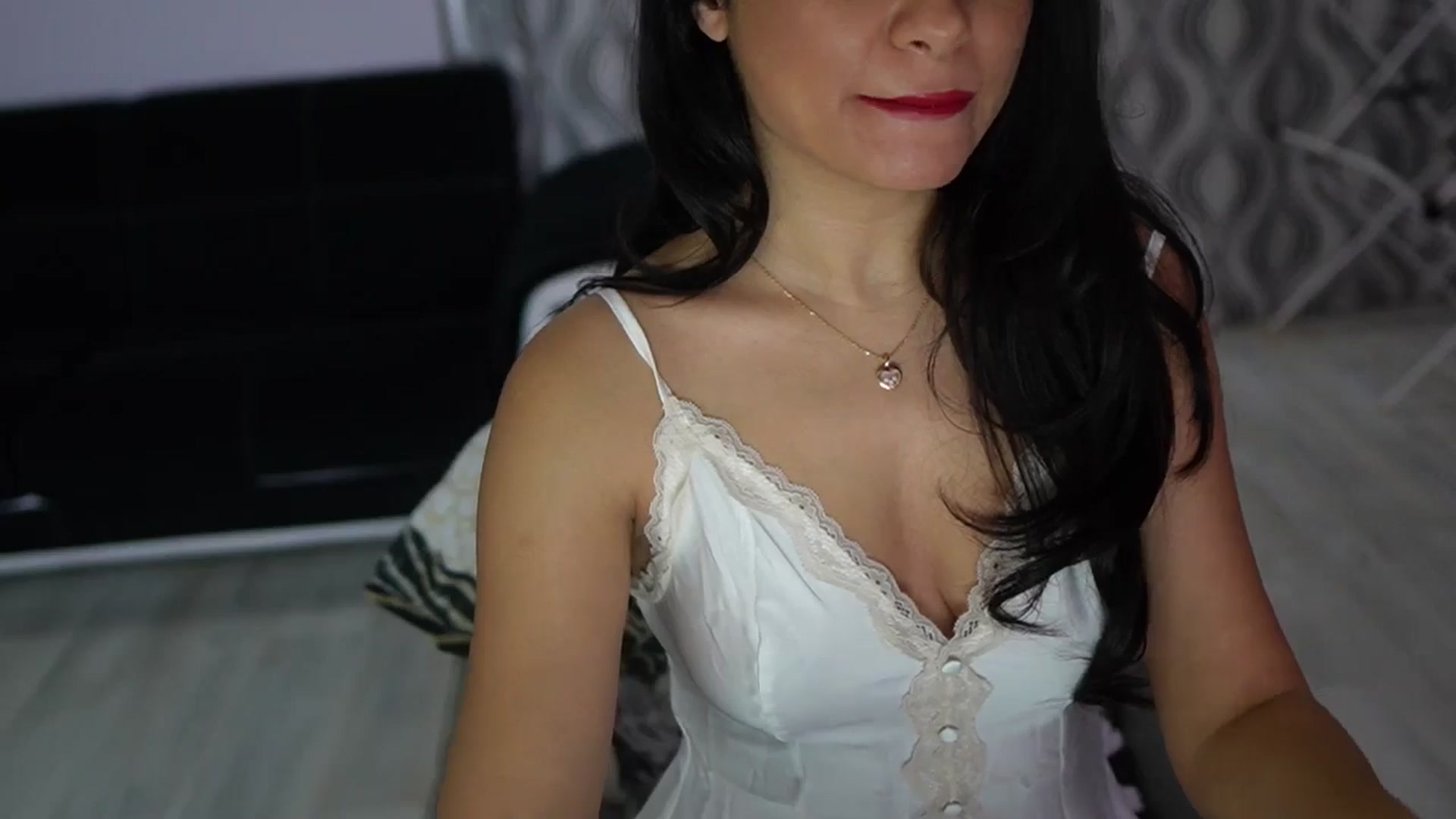 Gallery image thumbnail from TinyAndrea's myfreecams stream on, 12/10/2025, 05:41 image 2 of 20