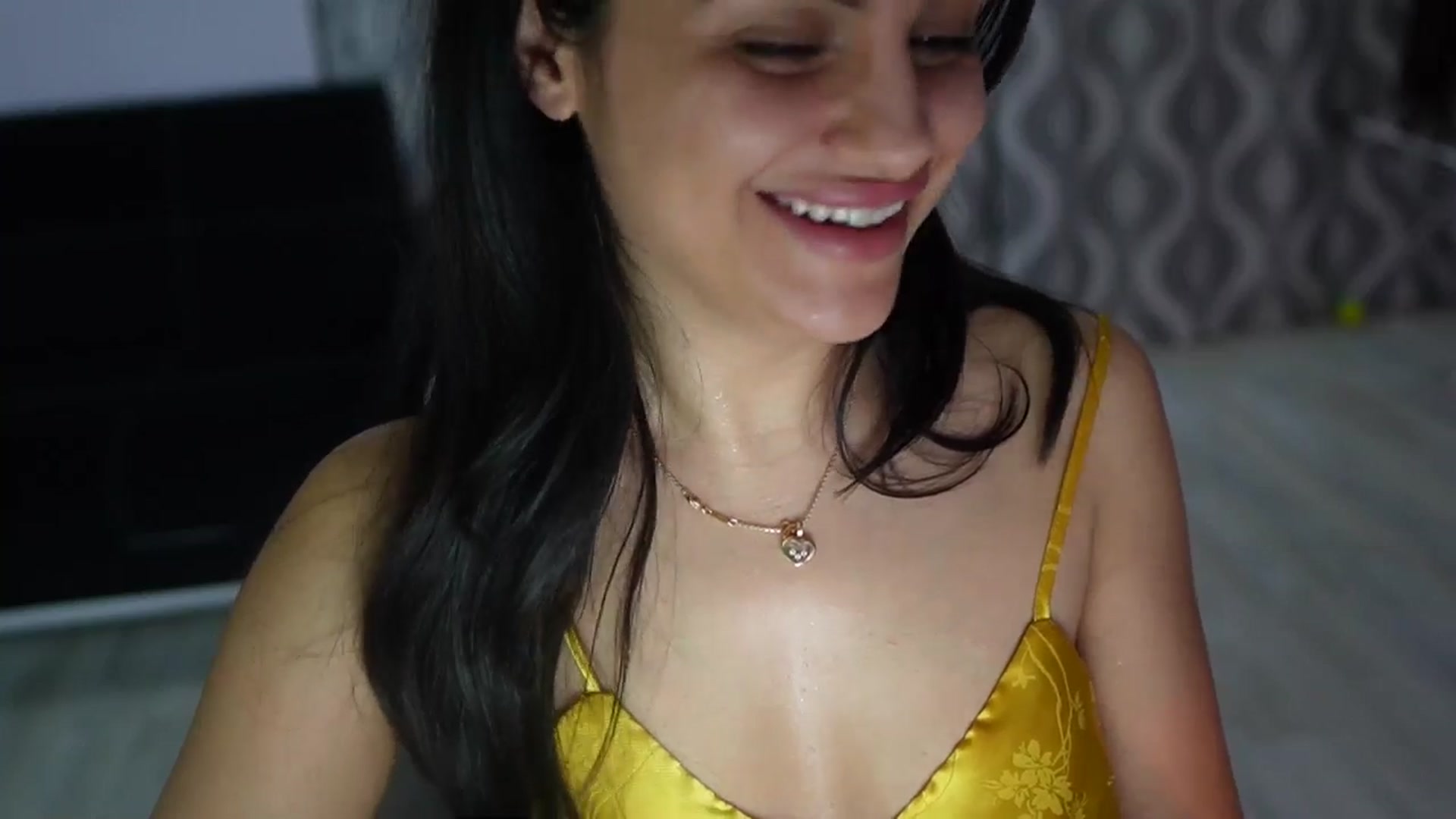Gallery image thumbnail from TinyAndrea's myfreecams stream on, 12/28/2025, 03:01 image 20 of 20