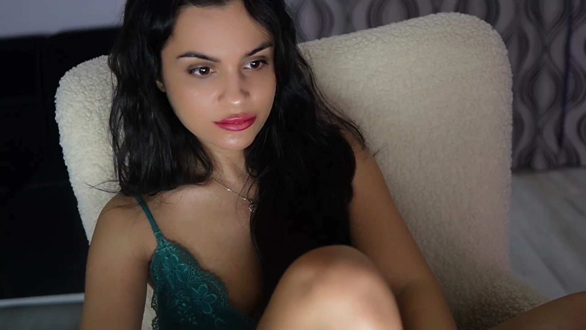 Gallery image thumbnail from TinyAndrea's myfreecams stream on, 12/29/2025, 05:40 image 9 of 20