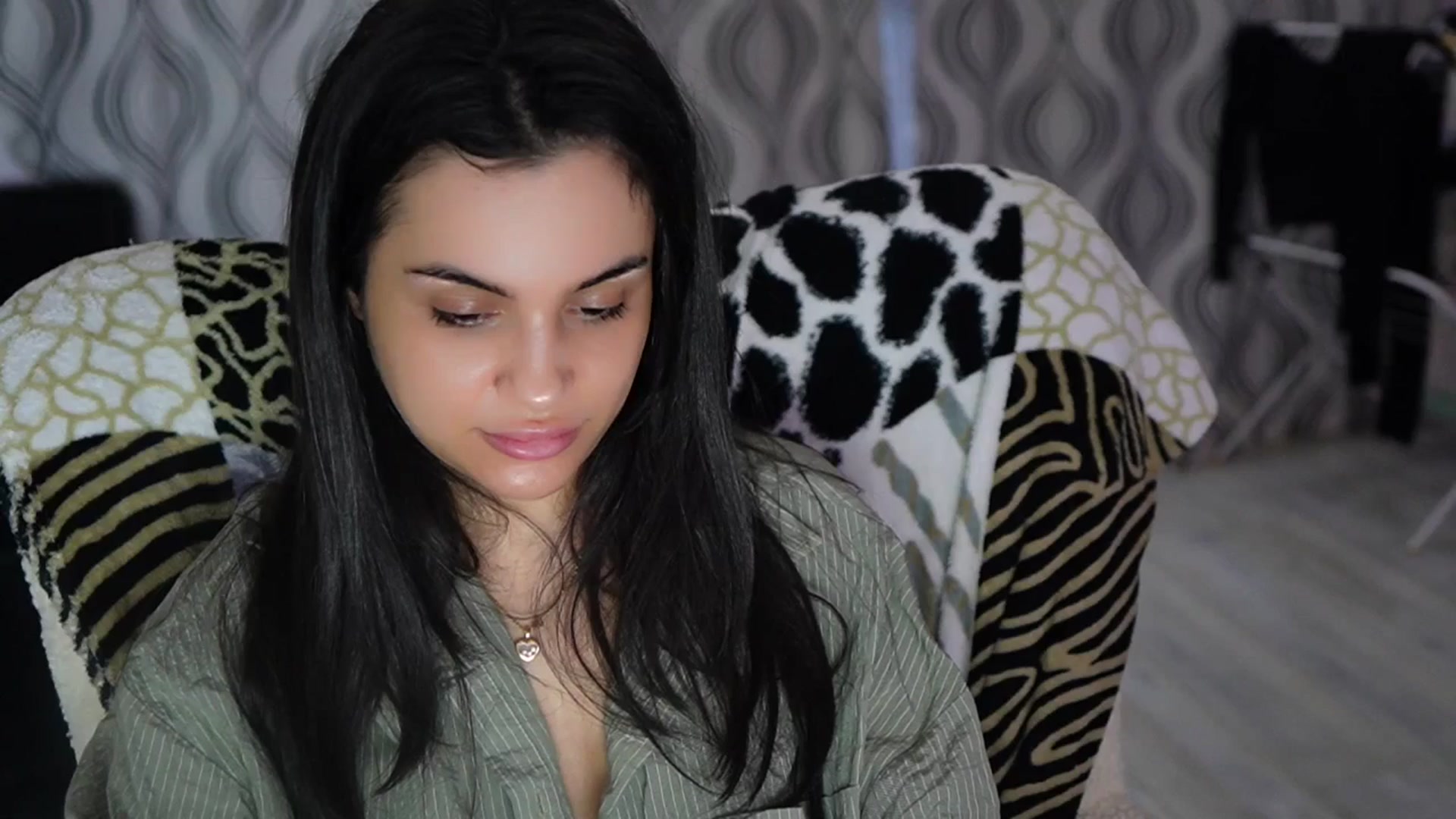 Gallery image thumbnail from TinyAndrea's myfreecams stream on, 01/16/2026, 06:31 image 18 of 20