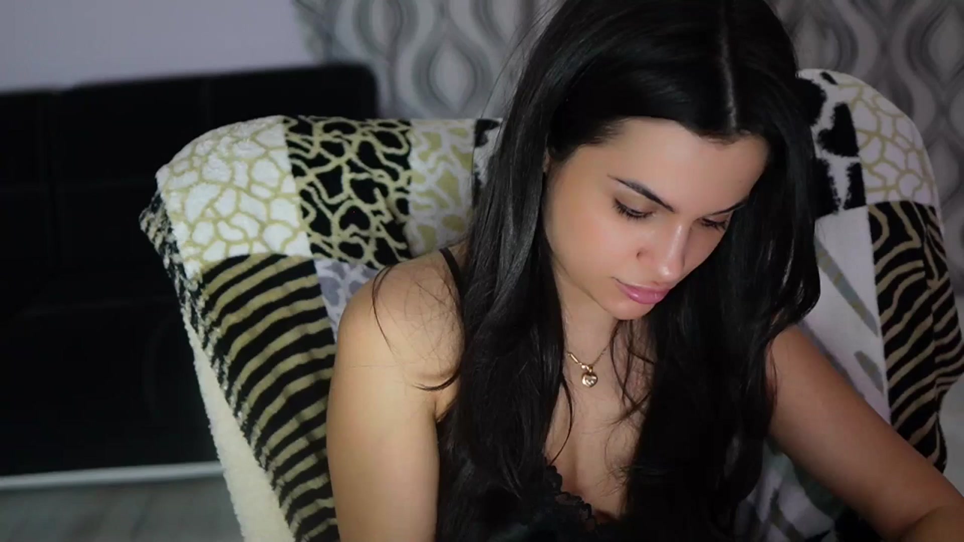 Gallery image thumbnail from TinyAndrea's myfreecams stream on, 01/21/2026, 03:41 image 2 of 20