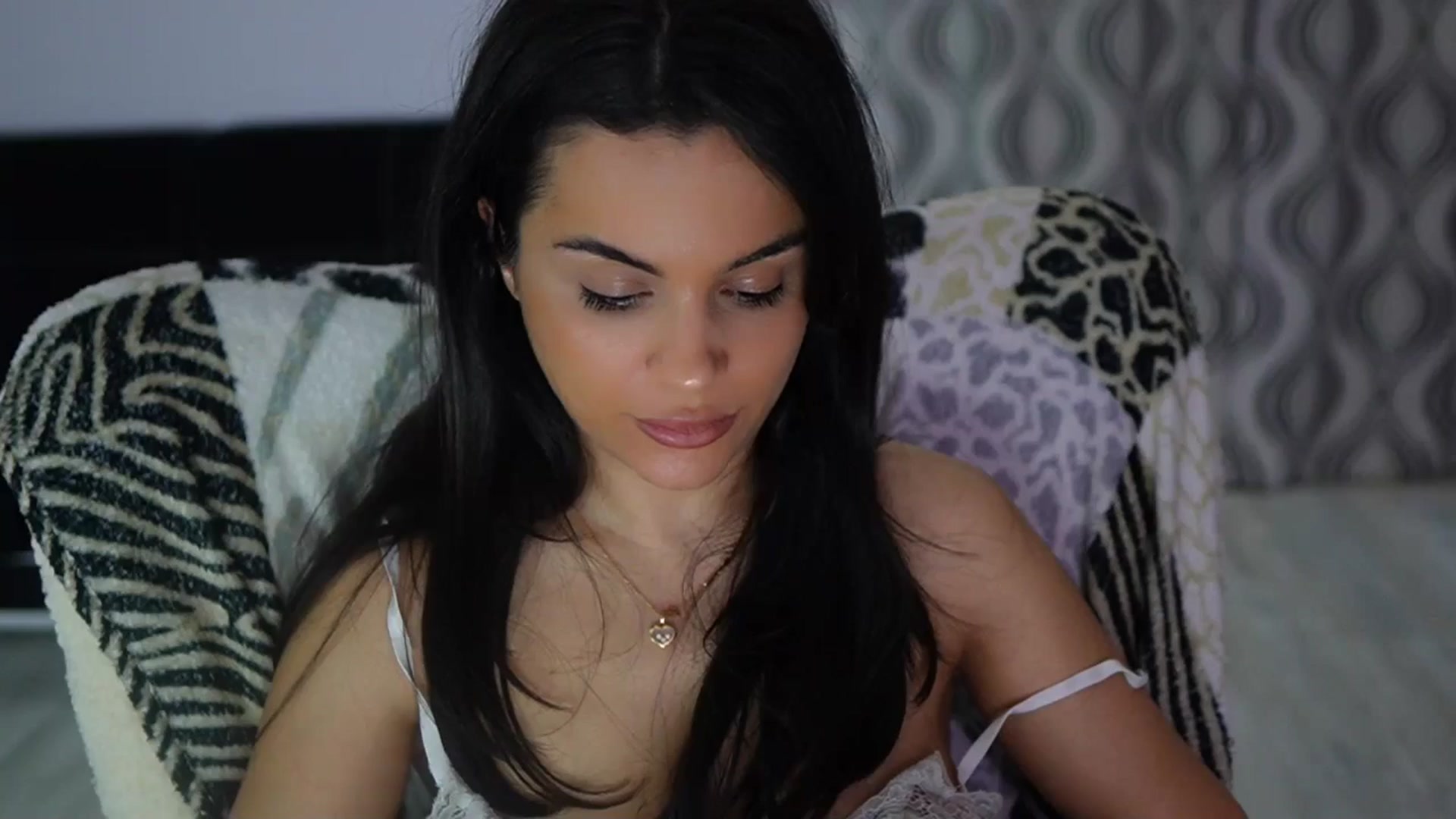 Gallery image thumbnail from TinyAndrea's myfreecams stream on, 01/28/2026, 04:26 image 7 of 20