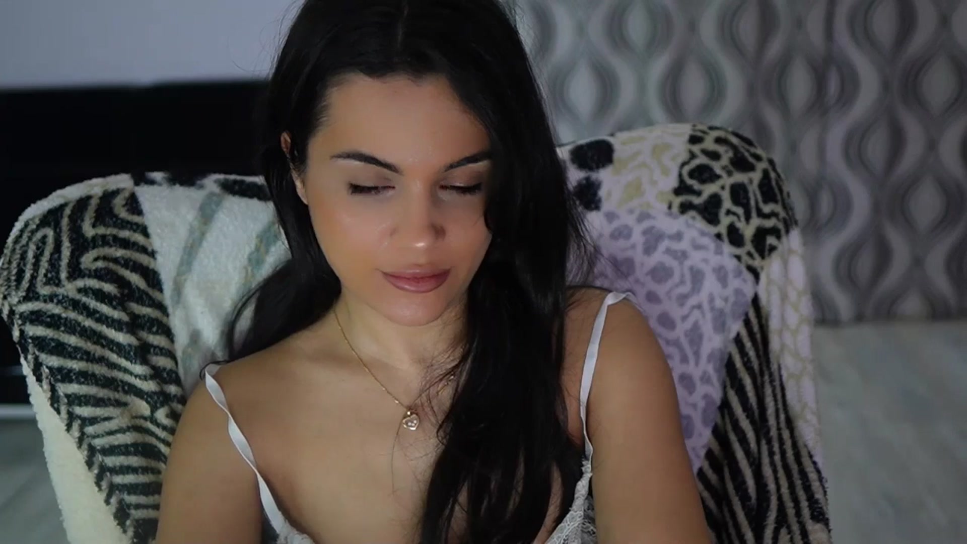 Gallery image thumbnail from TinyAndrea's myfreecams stream on, 01/28/2026, 04:26 image 18 of 20