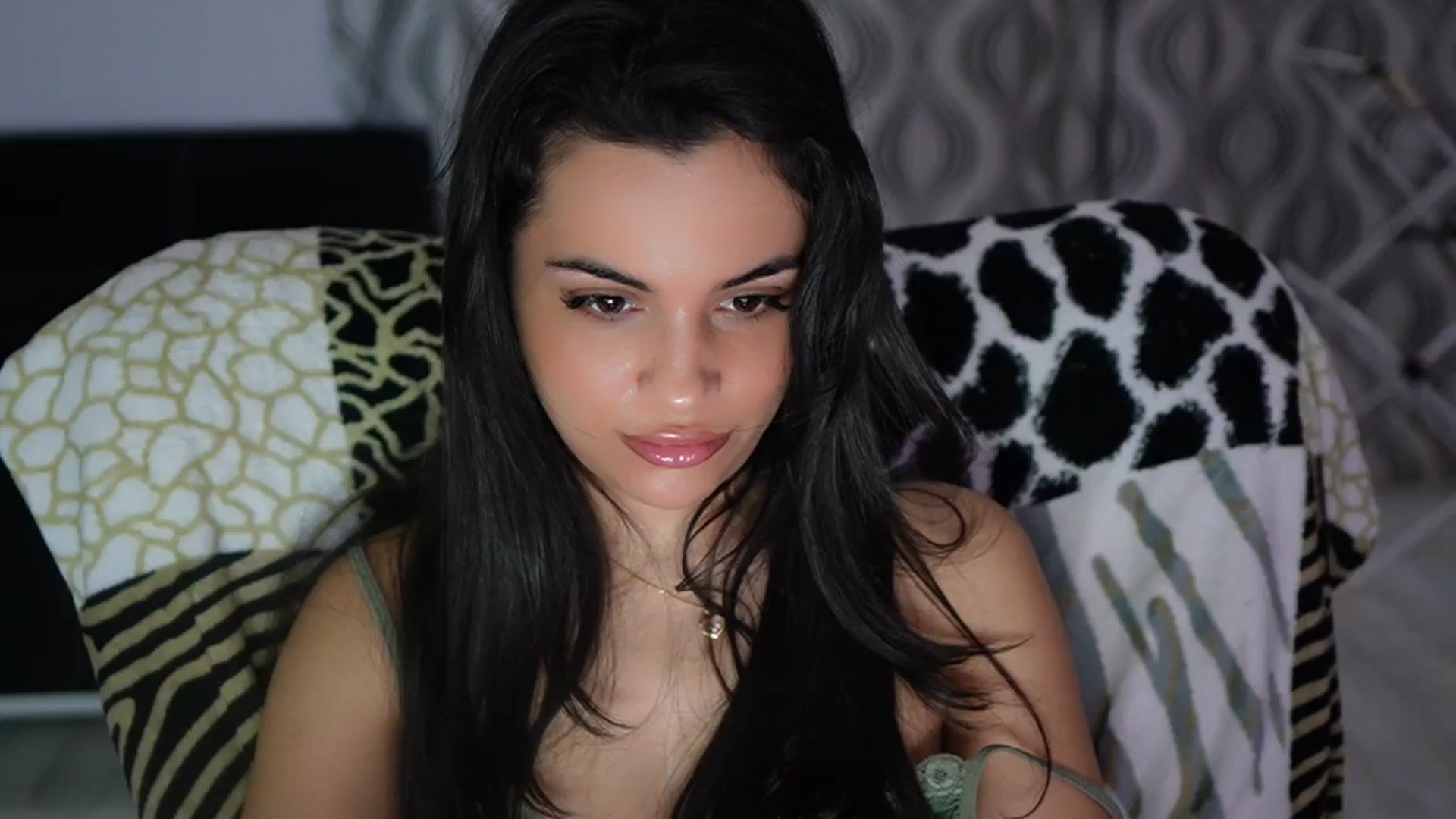 Gallery image thumbnail from TinyAndrea's myfreecams stream on, 01/30/2026, 03:56 image 14 of 20