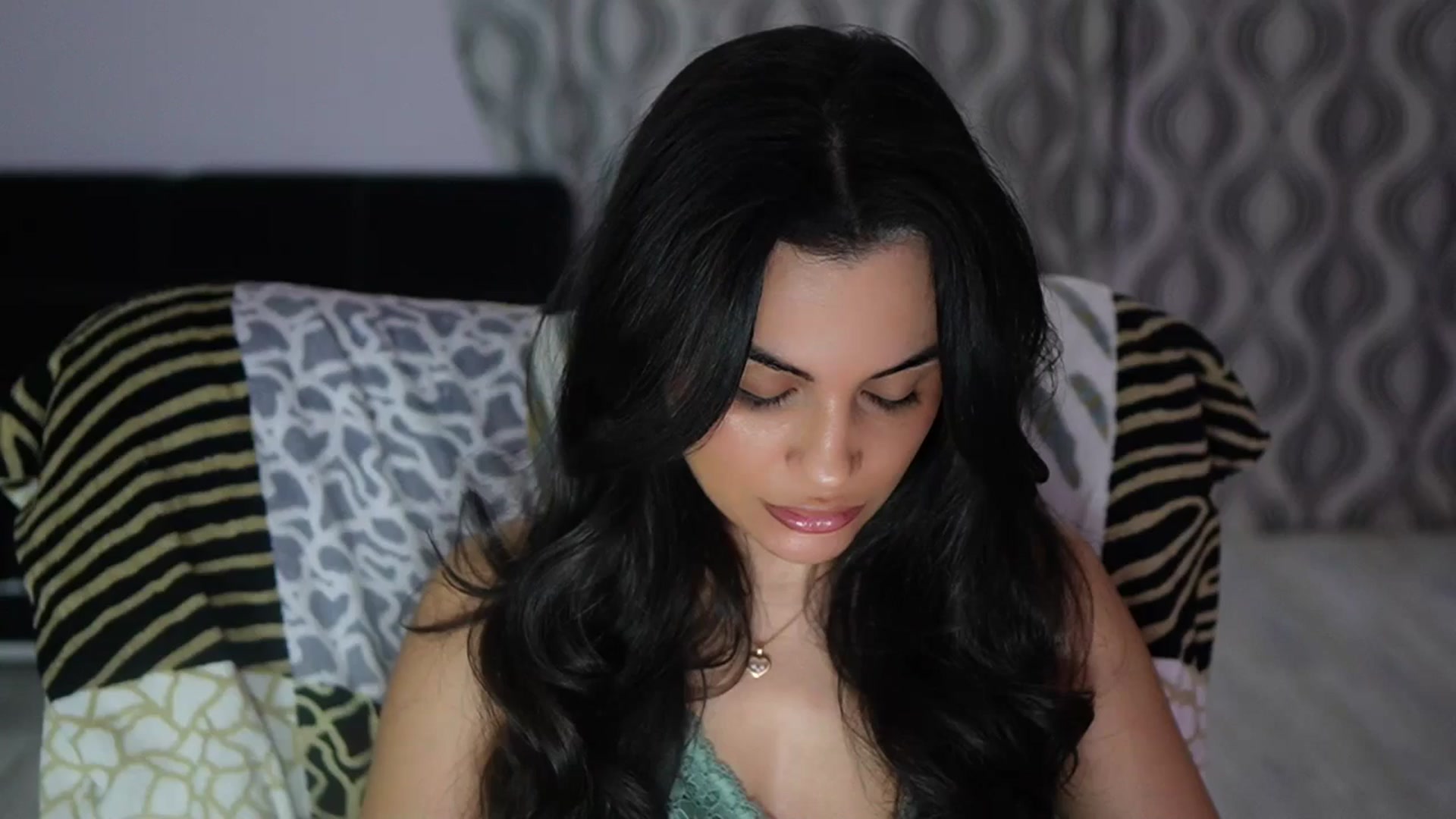 Gallery image thumbnail from TinyAndrea's myfreecams stream on, 02/15/2026, 03:11 image 1 of 20
