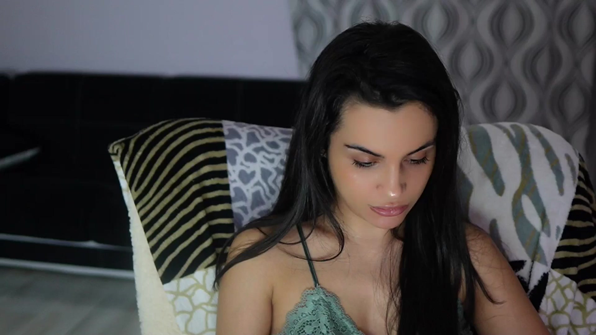 Gallery image thumbnail from TinyAndrea's myfreecams stream on, 02/28/2026, 04:24 image 13 of 20
