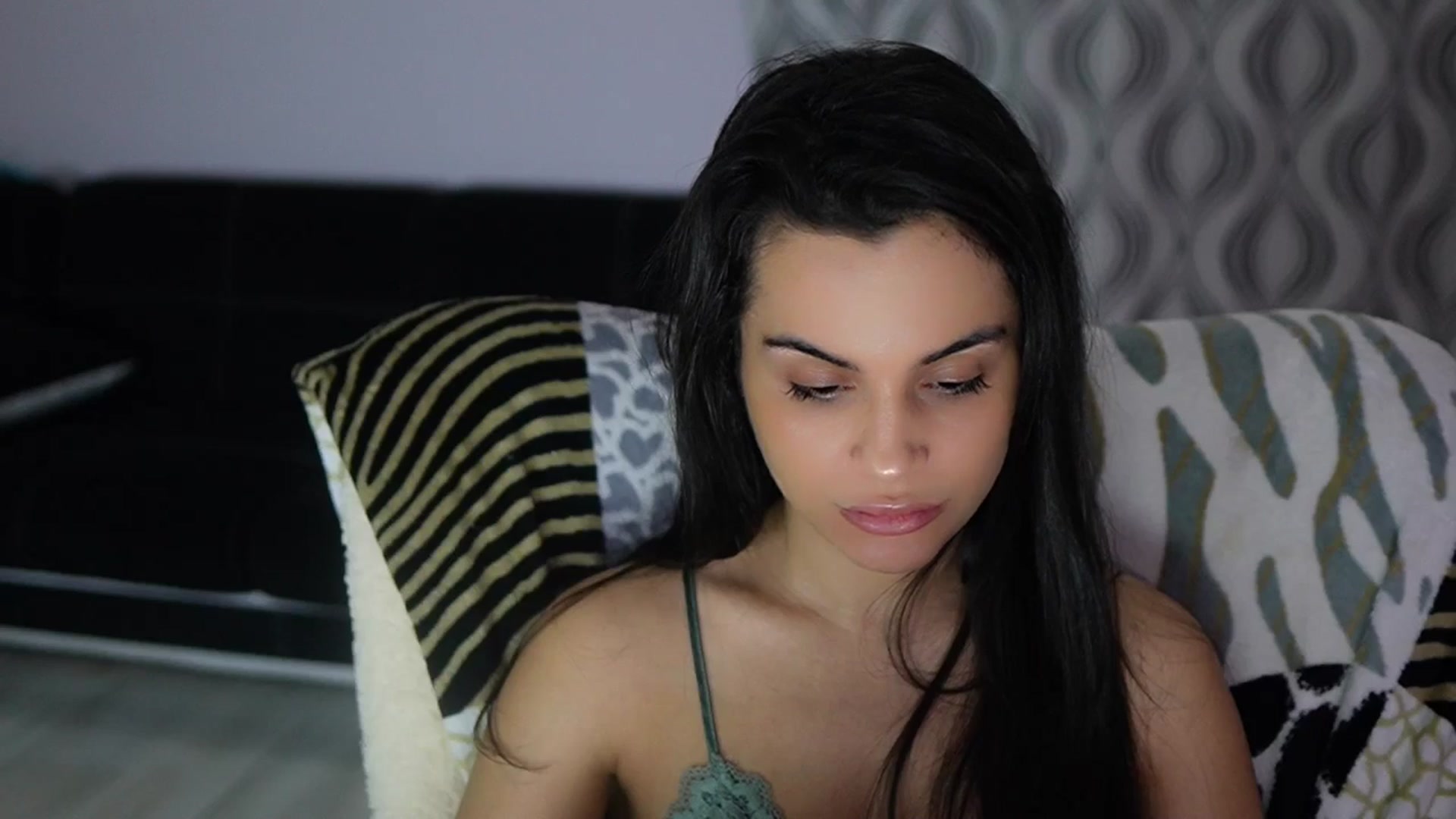 Gallery image thumbnail from TinyAndrea's myfreecams stream on, 02/28/2026, 04:24 image 17 of 20