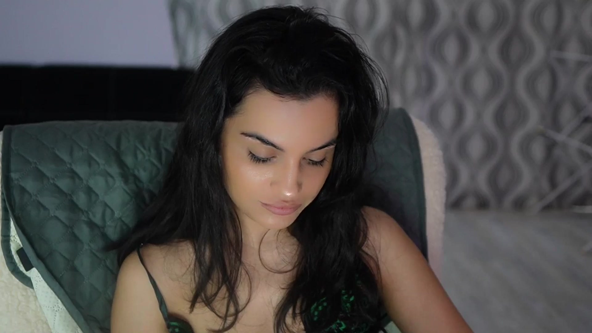 Gallery image thumbnail from TinyAndrea's myfreecams stream on, 03/24/2026, 05:41 image 11 of 20