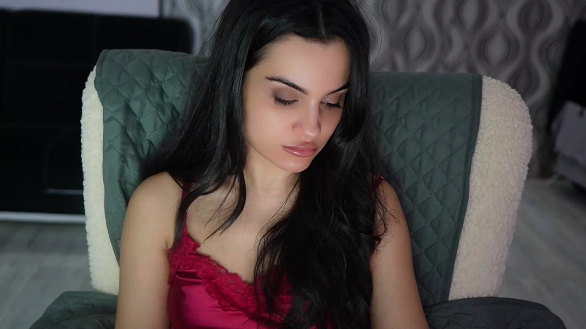 Gallery image thumbnail from TinyAndrea's myfreecams stream on, 04/08/2026, 03:57 image 1 of 20