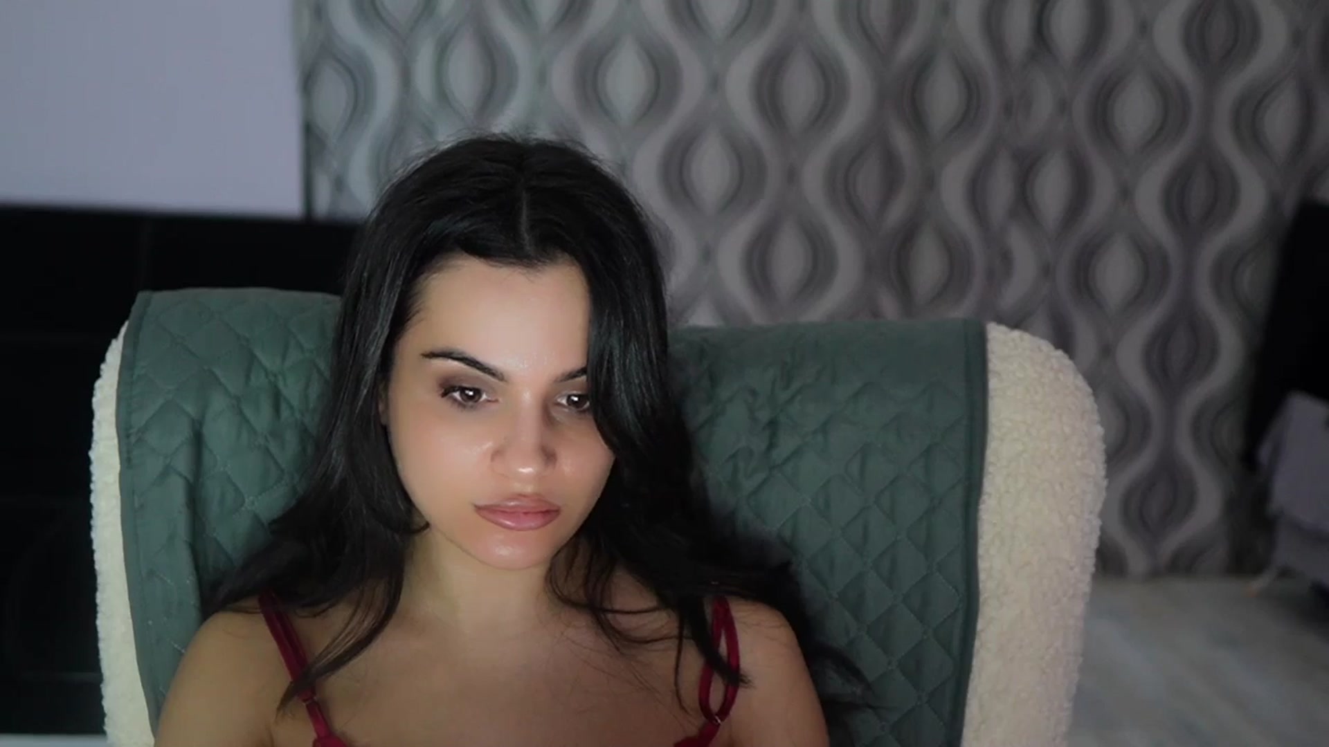 Gallery image thumbnail from TinyAndrea's myfreecams stream on, 04/08/2026, 03:57 image 16 of 20