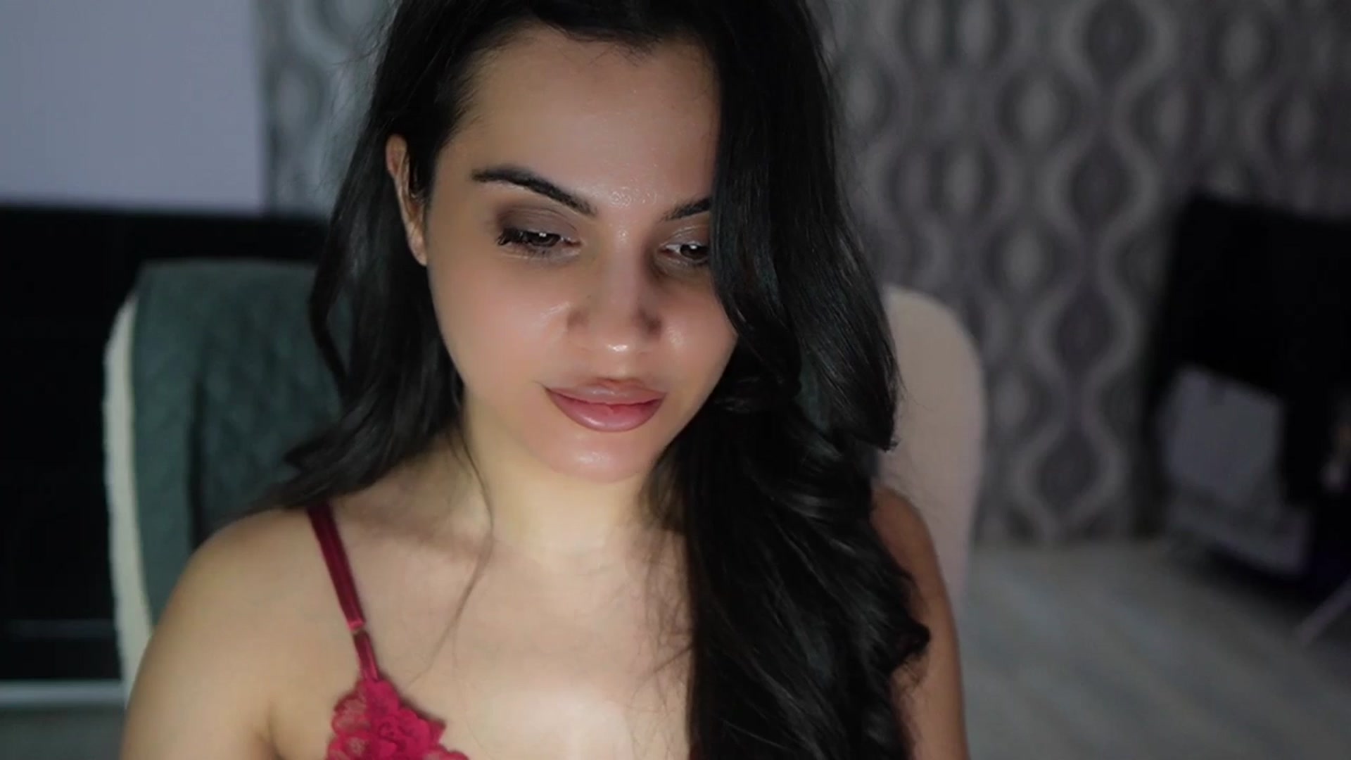 Gallery image thumbnail from TinyAndrea's myfreecams stream on, 04/08/2026, 03:57 image 18 of 20