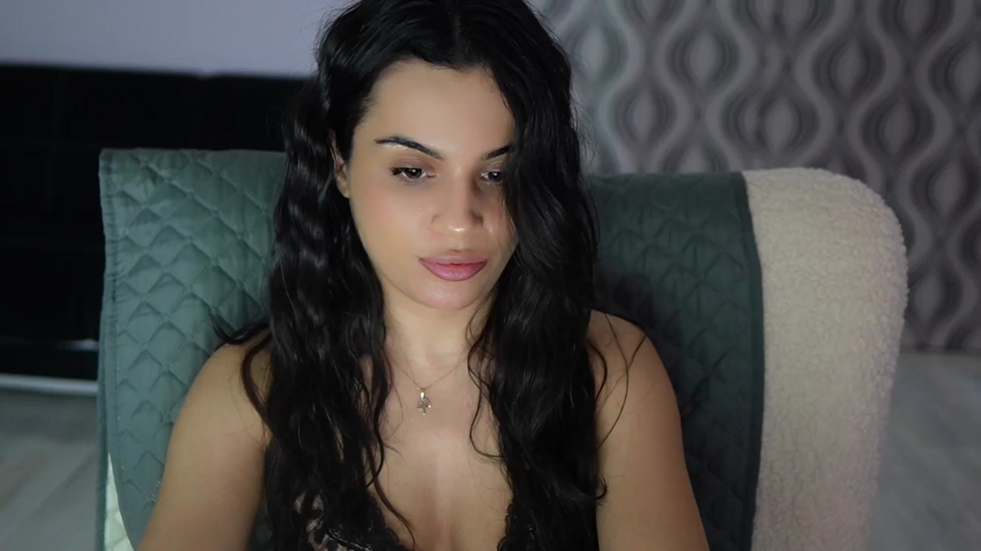 Gallery image thumbnail from TinyAndrea's myfreecams stream on, 04/14/2026, 03:16 image 4 of 20