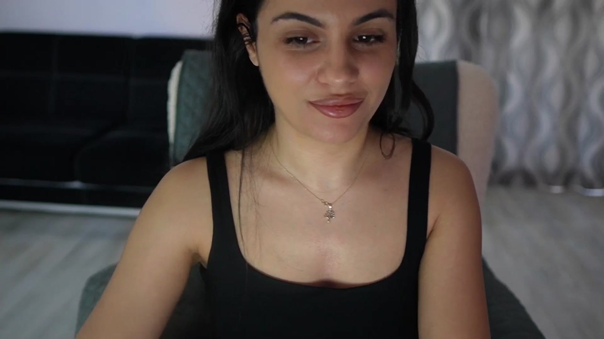 Gallery image thumbnail from TinyAndrea's myfreecams stream on, 04/19/2026, 05:50 image 8 of 20