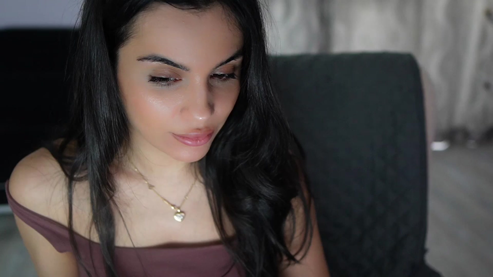 Gallery image thumbnail from TinyAndrea's myfreecams stream on, 05/04/2026, 06:55 image 16 of 20