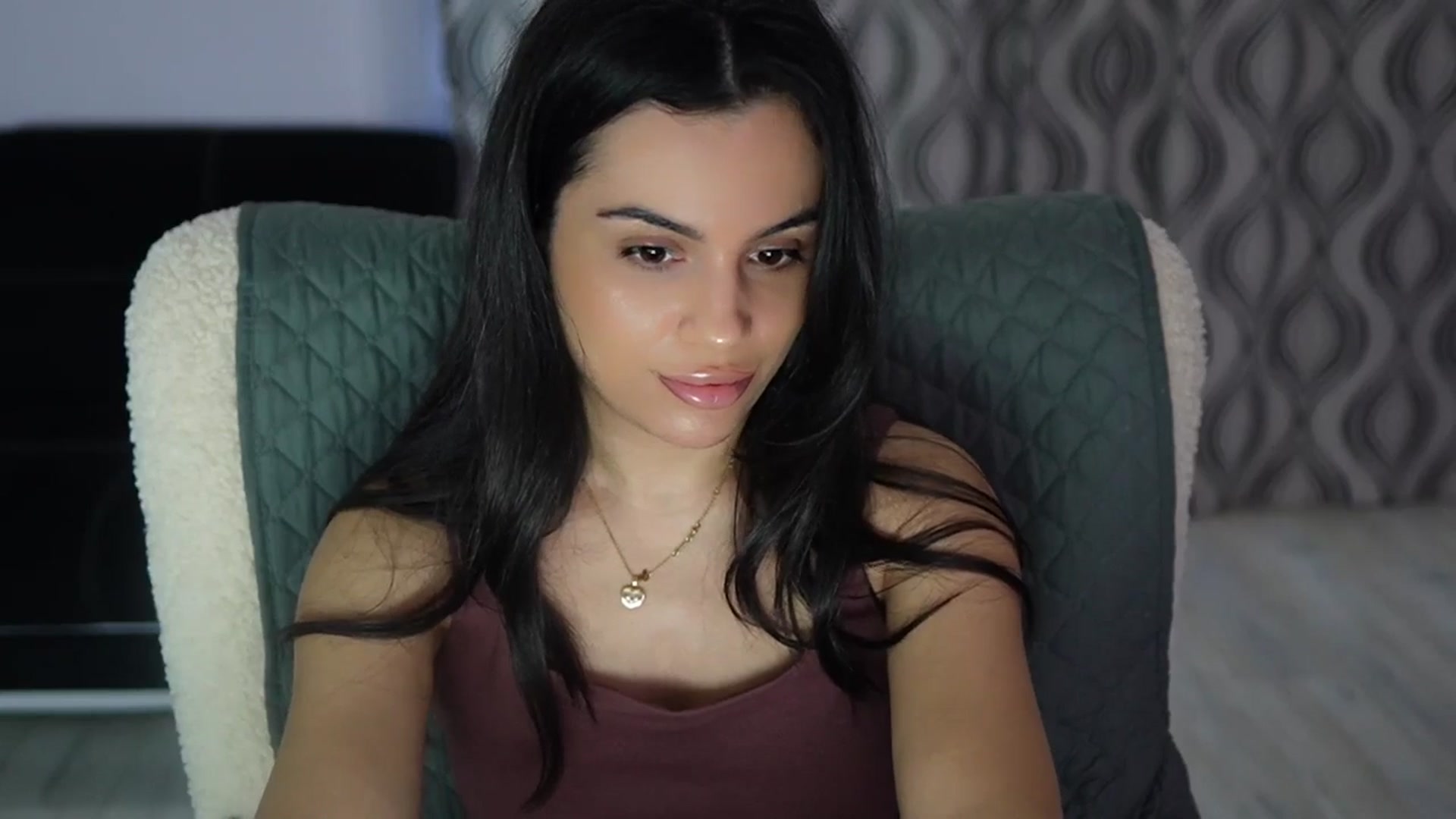 Gallery image thumbnail from TinyAndrea's myfreecams stream on, 05/07/2026, 03:27 image 10 of 20