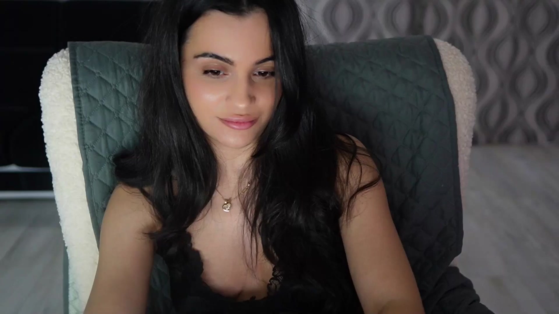 Gallery image thumbnail from TinyAndrea's myfreecams stream on, 05/10/2026, 04:42 image 17 of 20