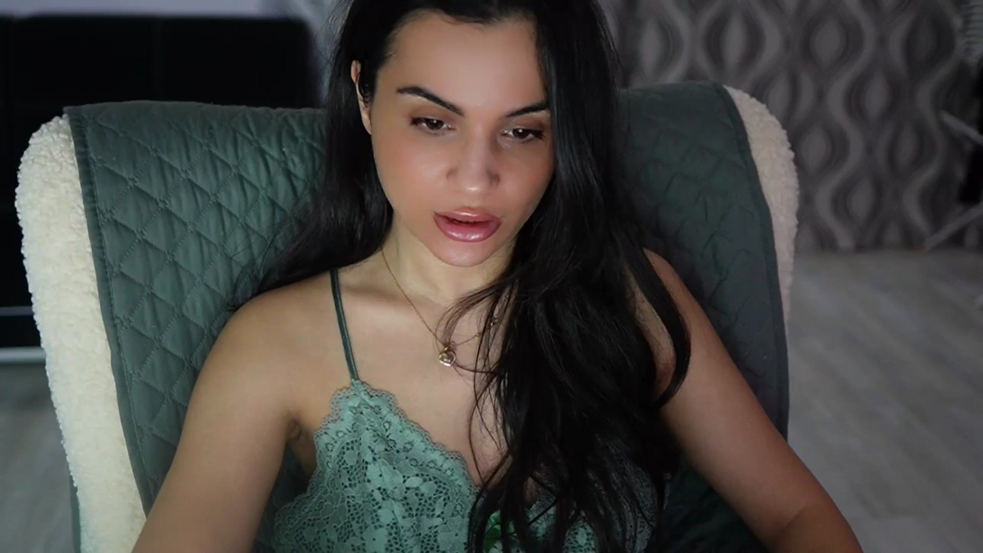 Gallery image thumbnail from TinyAndrea's myfreecams stream on, 05/10/2026, 23:56 image 12 of 20