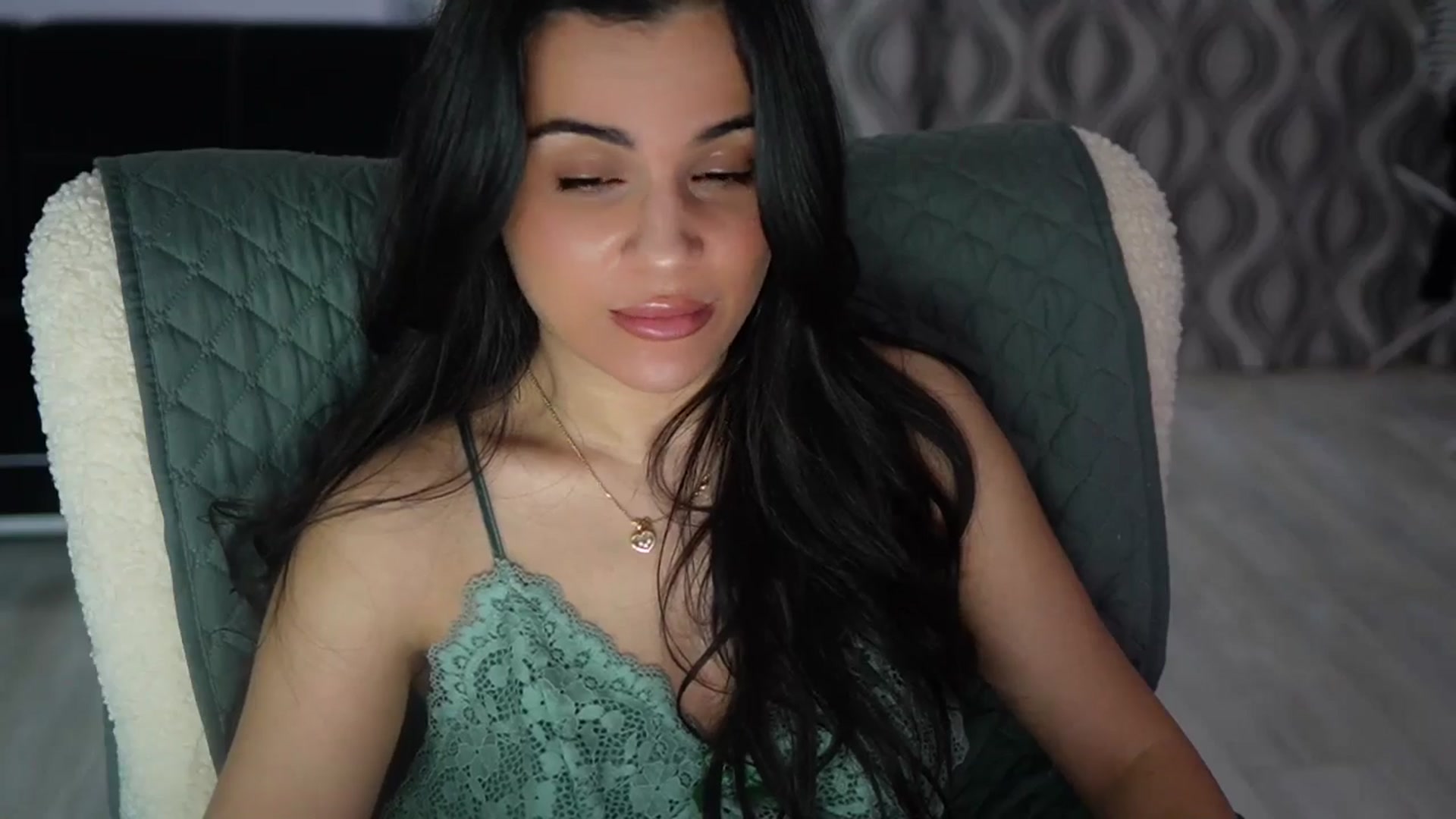 Gallery image thumbnail from TinyAndrea's myfreecams stream on, 05/10/2026, 23:56 image 7 of 20
