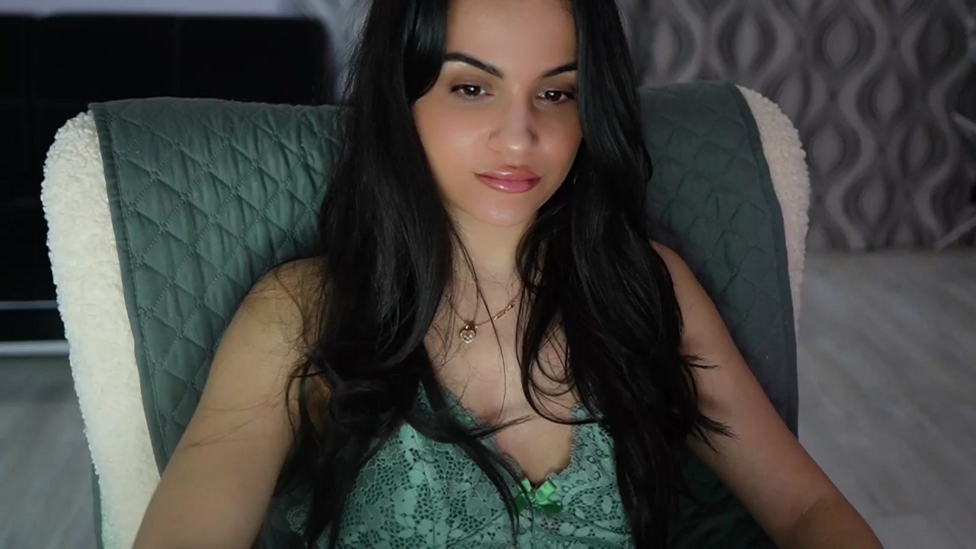 Gallery image thumbnail from TinyAndrea's myfreecams stream on, 05/10/2026, 23:56 image 1 of 20