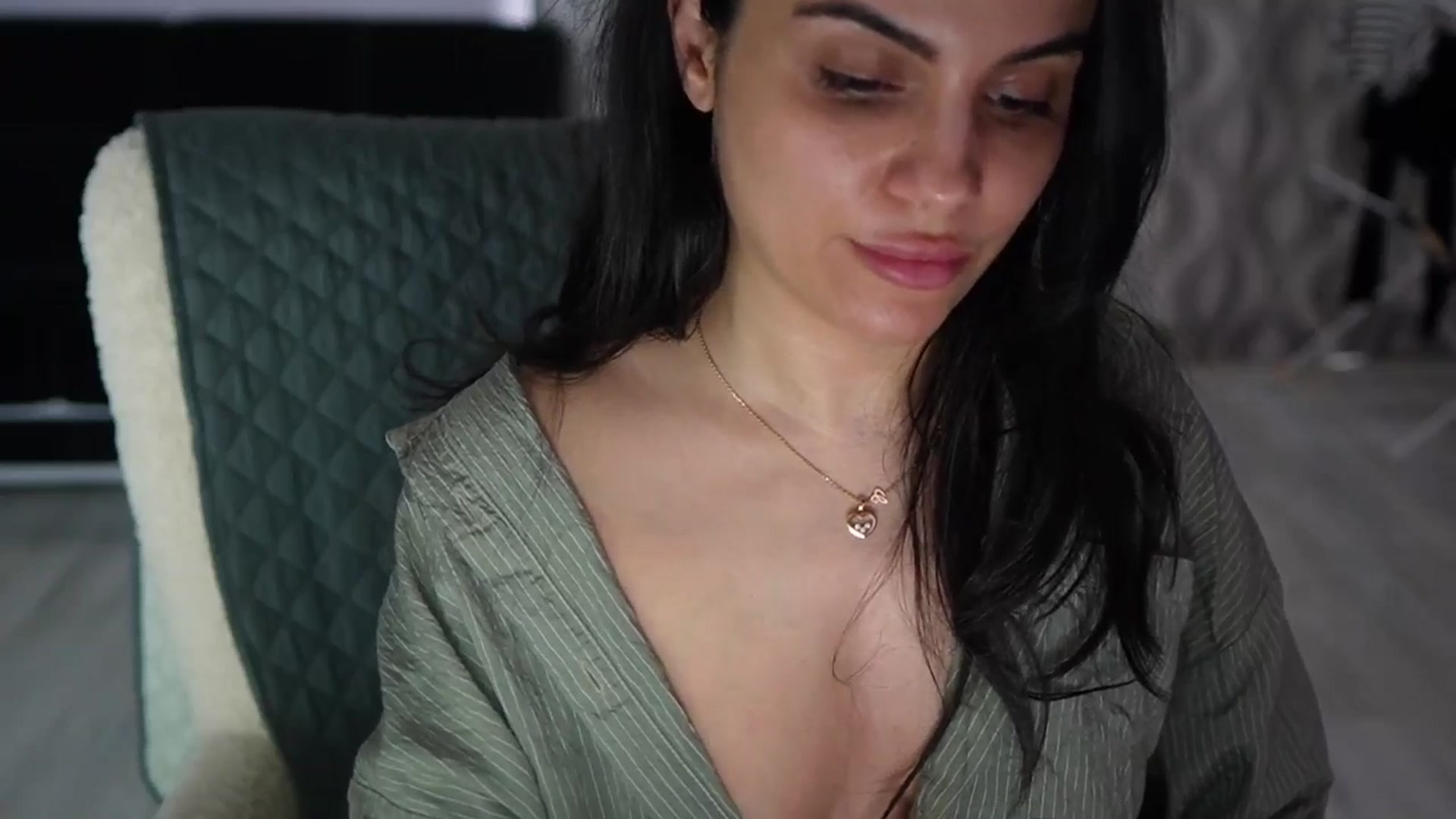 Gallery image thumbnail from TinyAndrea's myfreecams stream on, 05/11/2026, 03:39 image 2 of 20