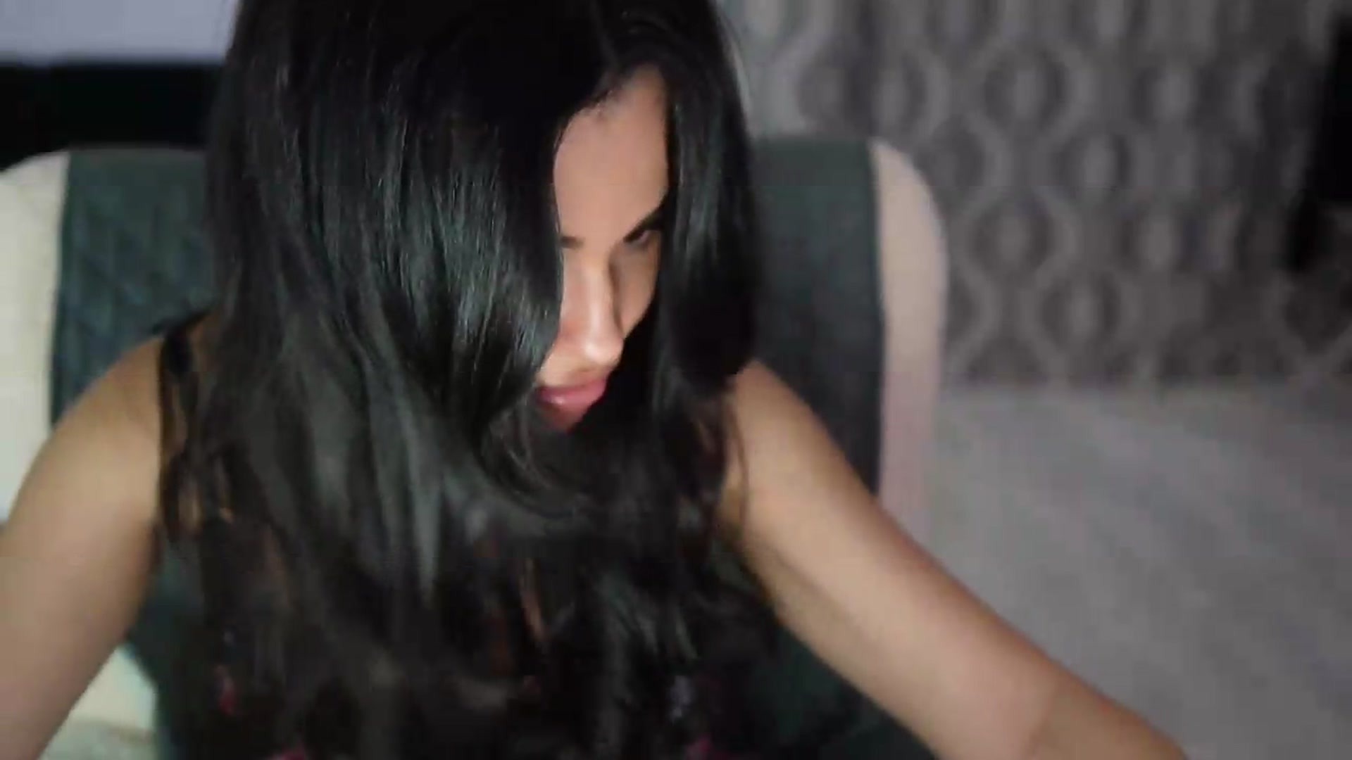 Gallery image thumbnail from TinyAndrea's myfreecams stream on, 05/17/2026, 24:27 image 13 of 20