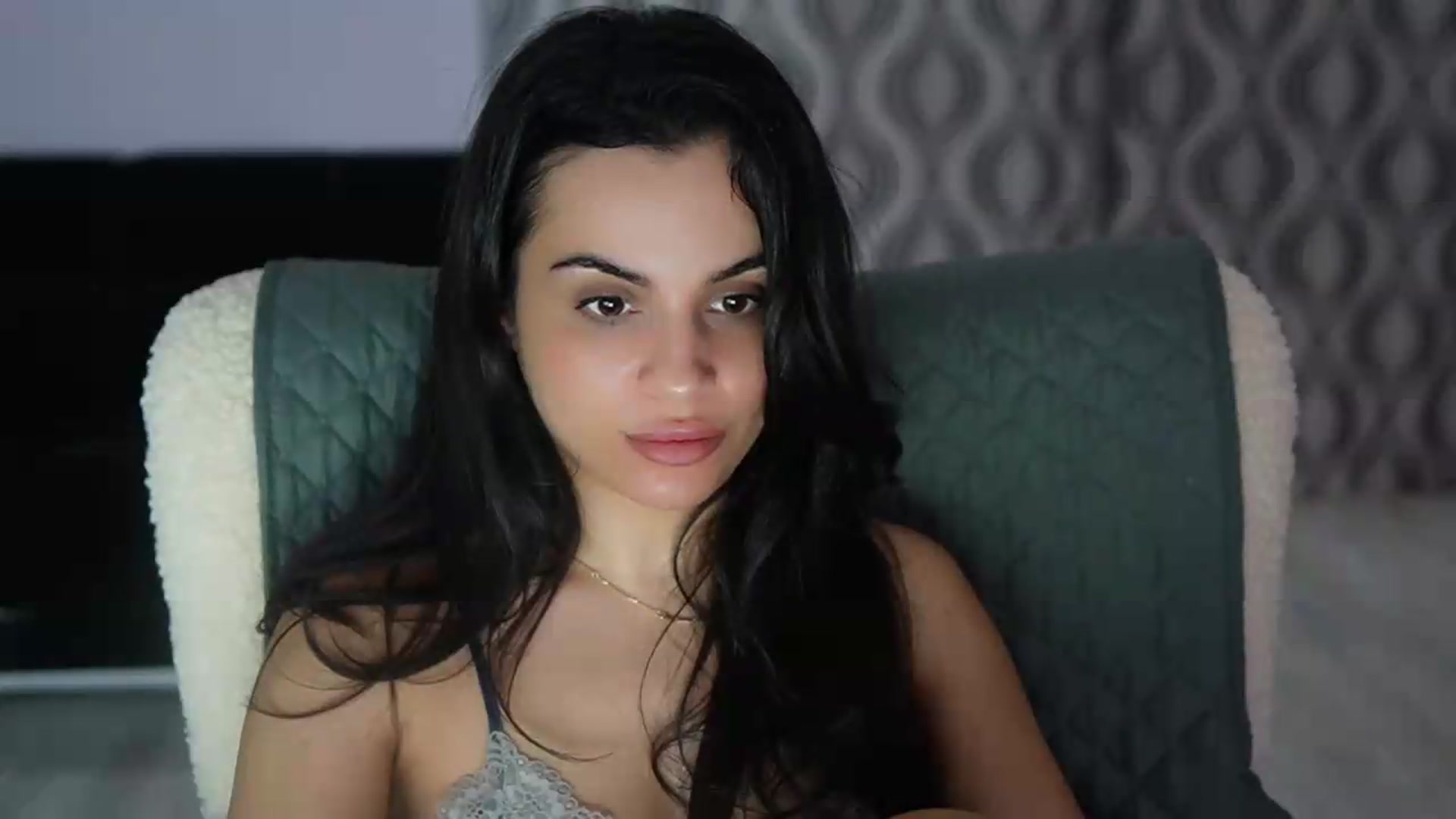 Gallery image thumbnail from TinyAndrea's myfreecams stream on, 05/31/2026, 24:50 image 13 of 20