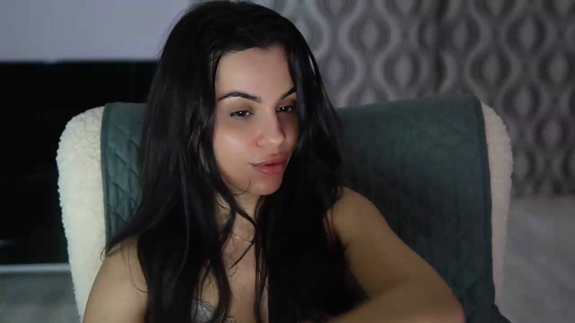 Gallery image thumbnail from TinyAndrea's myfreecams stream on, 05/31/2026, 24:50 image 8 of 20