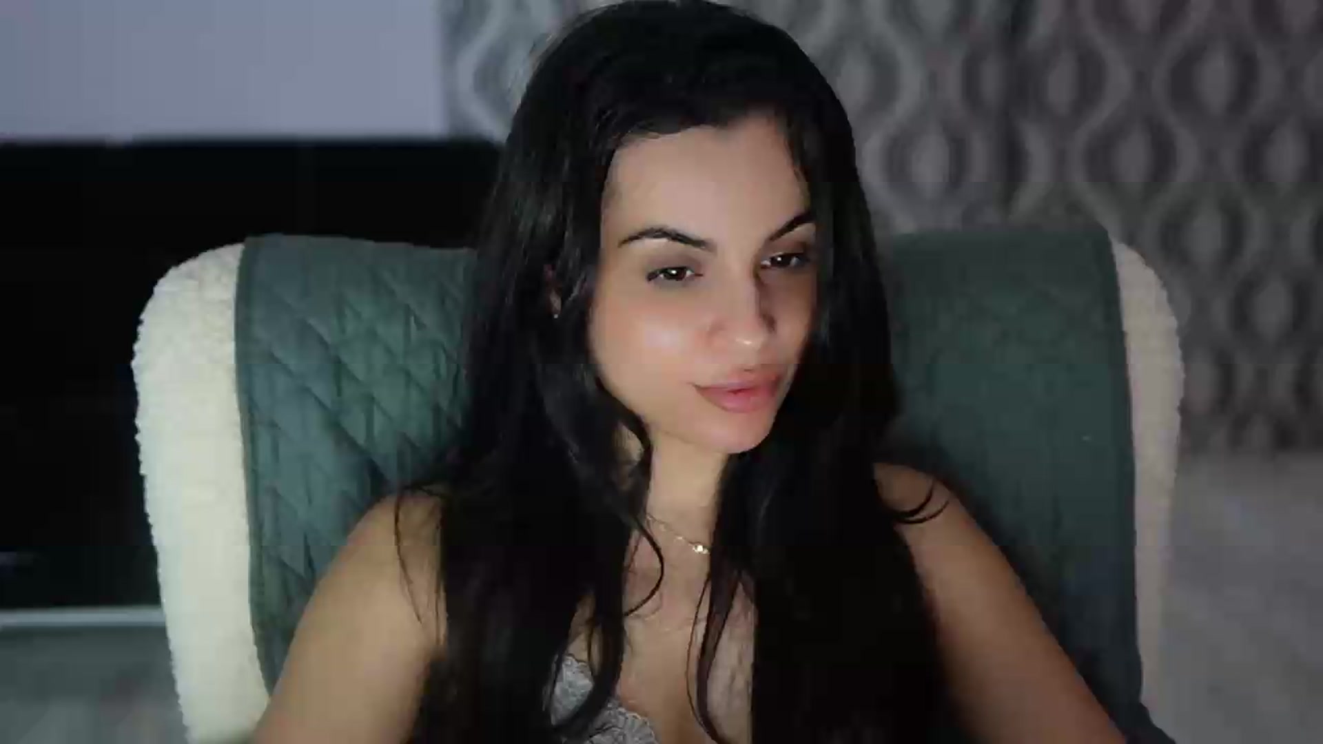 Gallery image thumbnail from TinyAndrea's myfreecams stream on, 05/31/2026, 24:50 image 1 of 20