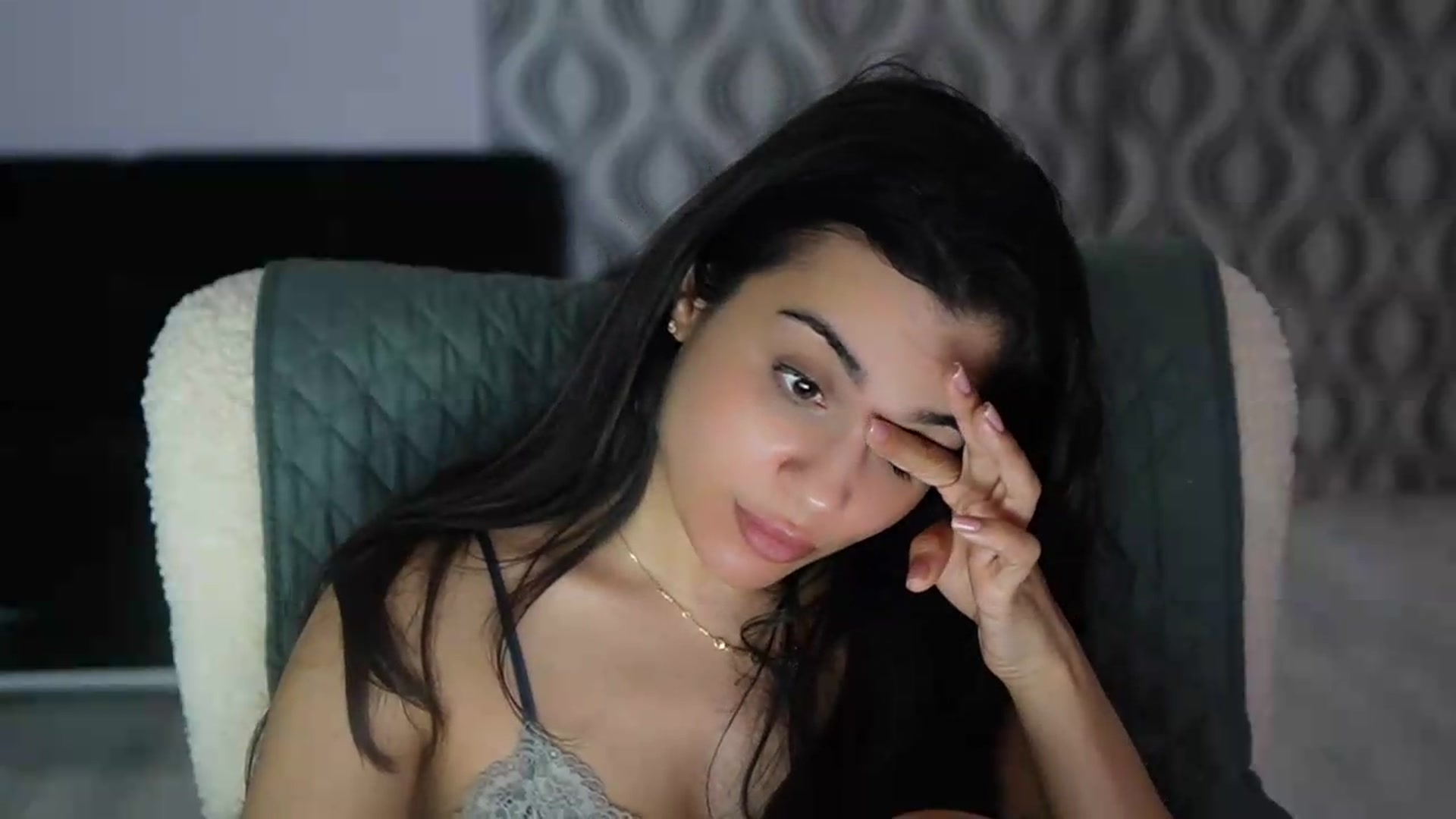 Gallery image thumbnail from TinyAndrea's myfreecams stream on, 05/31/2026, 24:50 image 11 of 20
