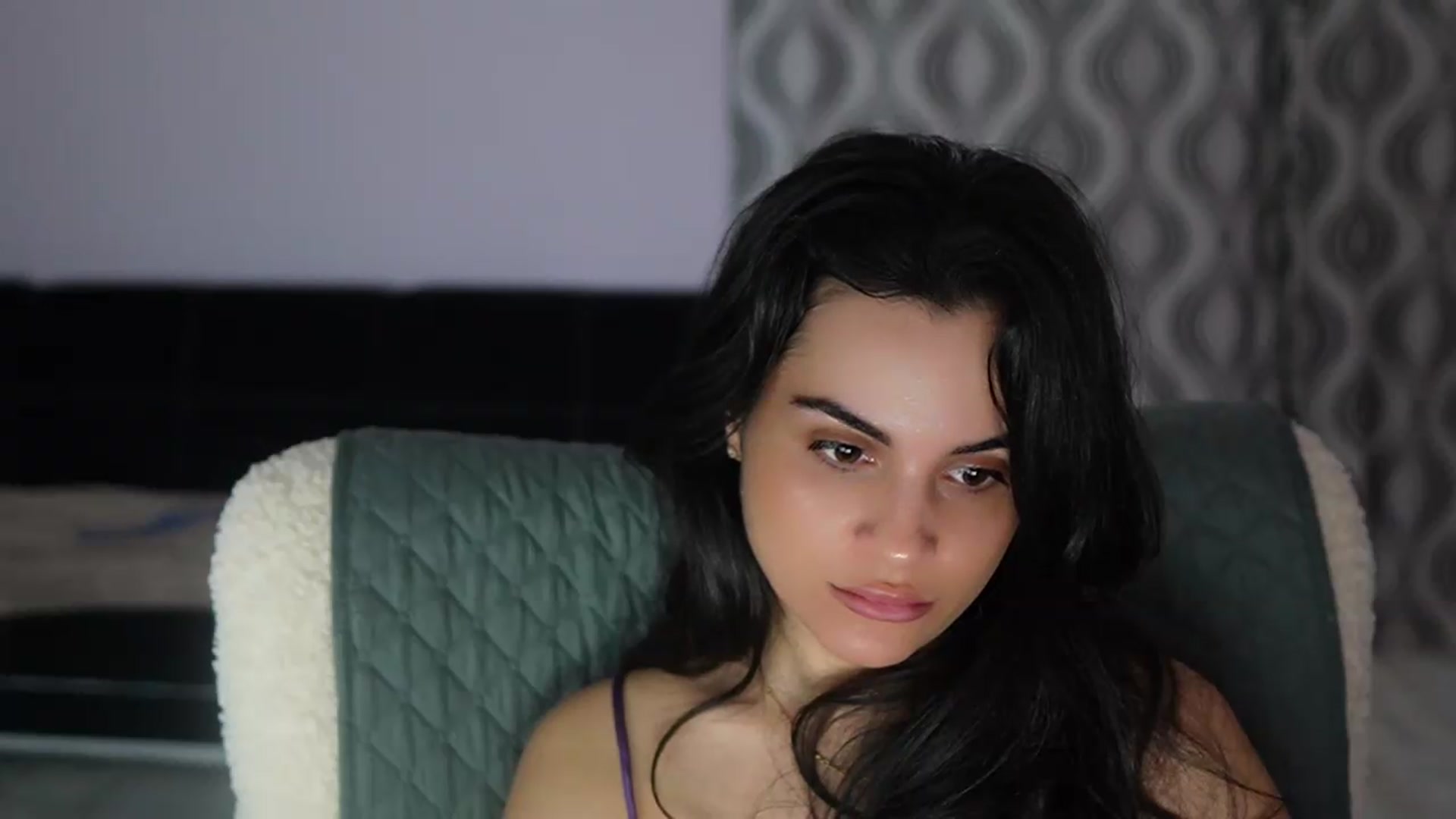 Gallery image thumbnail from TinyAndrea's myfreecams stream on, 06/08/2026, 03:44 image 5 of 20