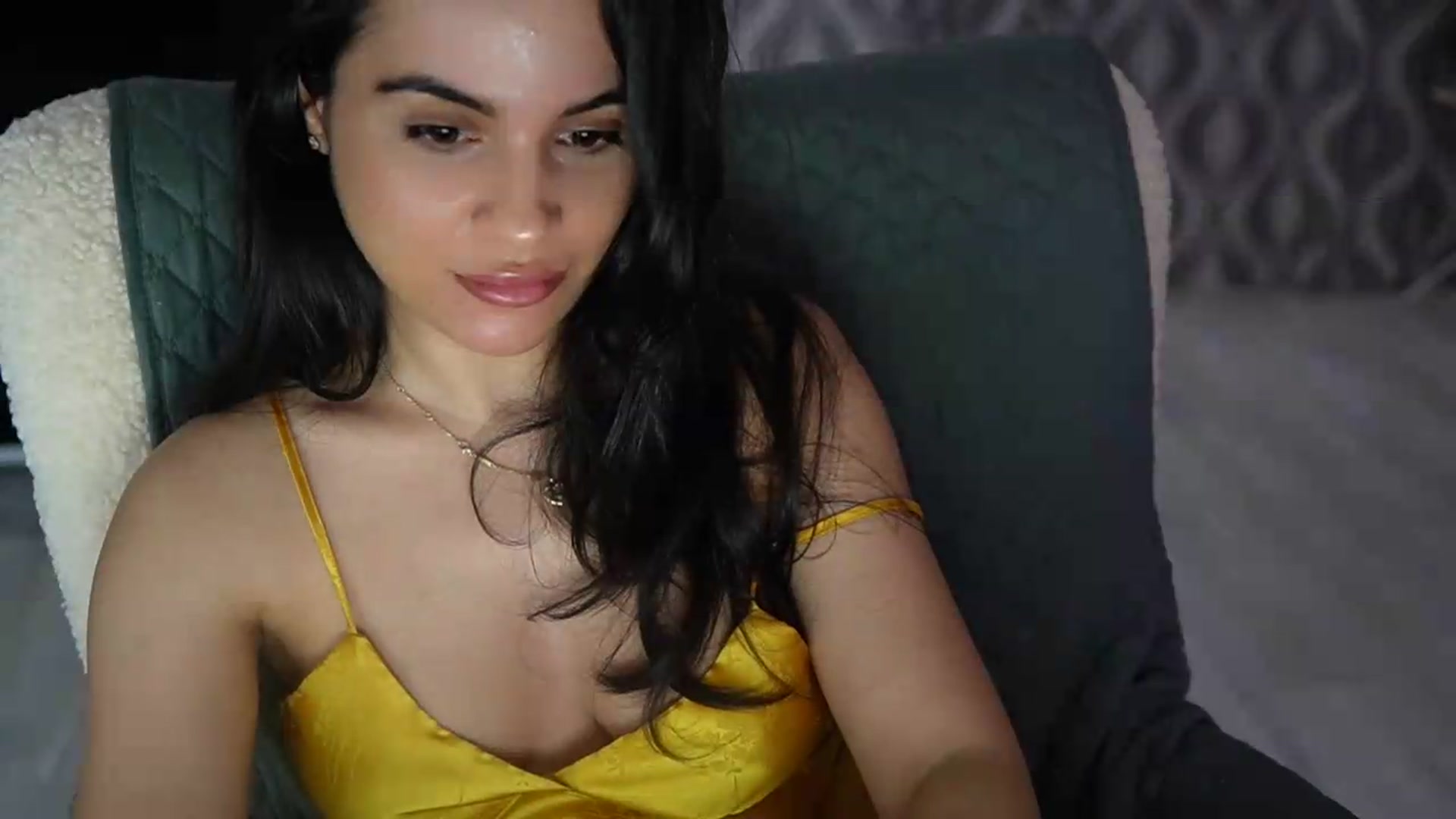 Gallery image thumbnail from TinyAndrea's myfreecams stream on, 06/09/2026, 24:56 image 8 of 20