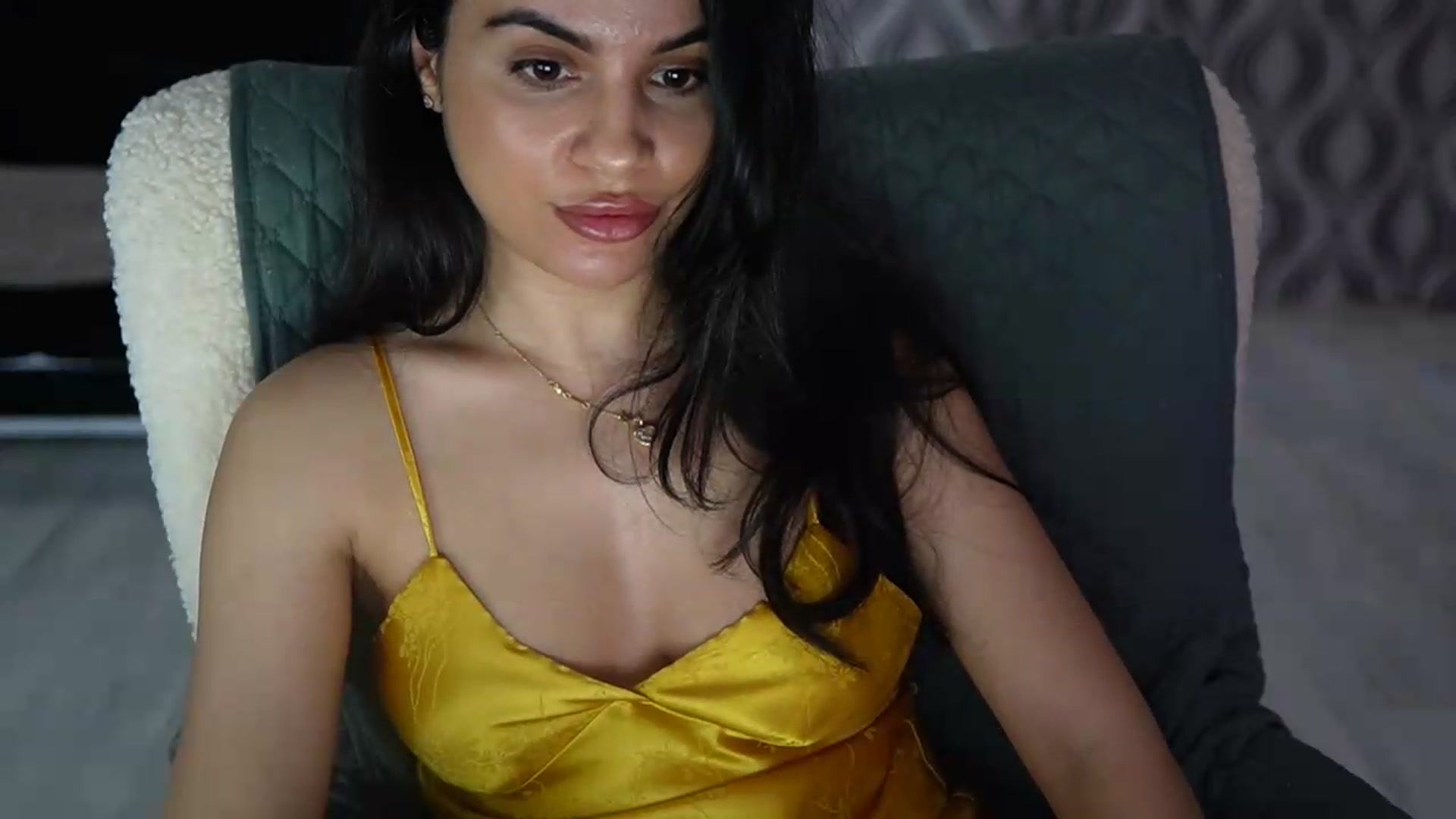 Gallery image thumbnail from TinyAndrea's myfreecams stream on, 06/09/2026, 24:56 image 5 of 20