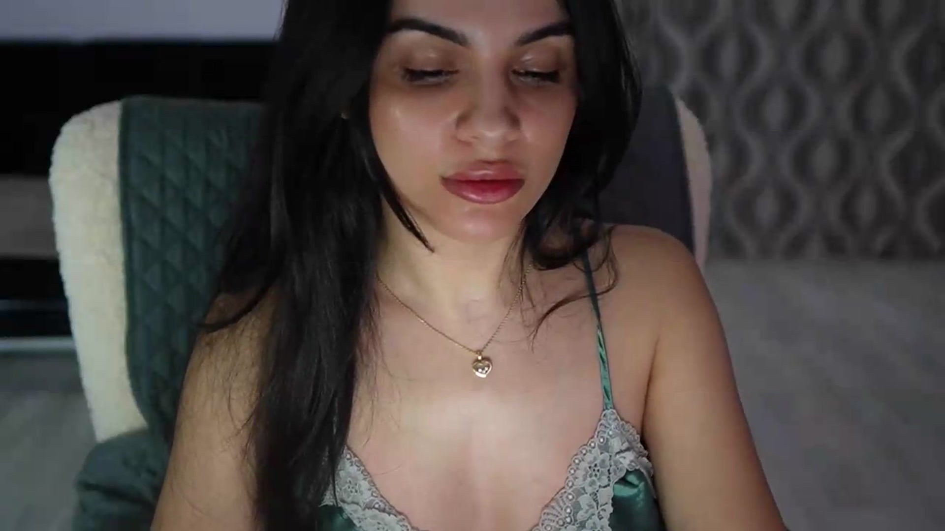 Gallery image thumbnail from TinyAndrea's myfreecams stream on, 06/10/2026, 24:17 image 10 of 20