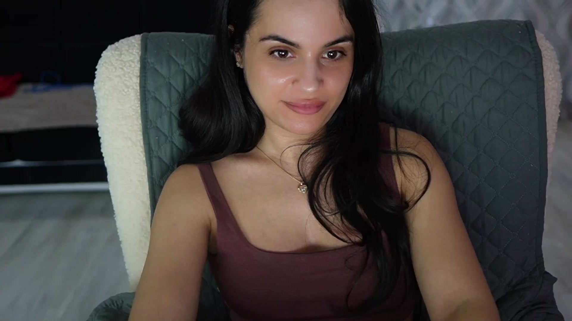 Gallery image thumbnail from TinyAndrea's myfreecams stream on, 06/11/2026, 04:50 image 6 of 20