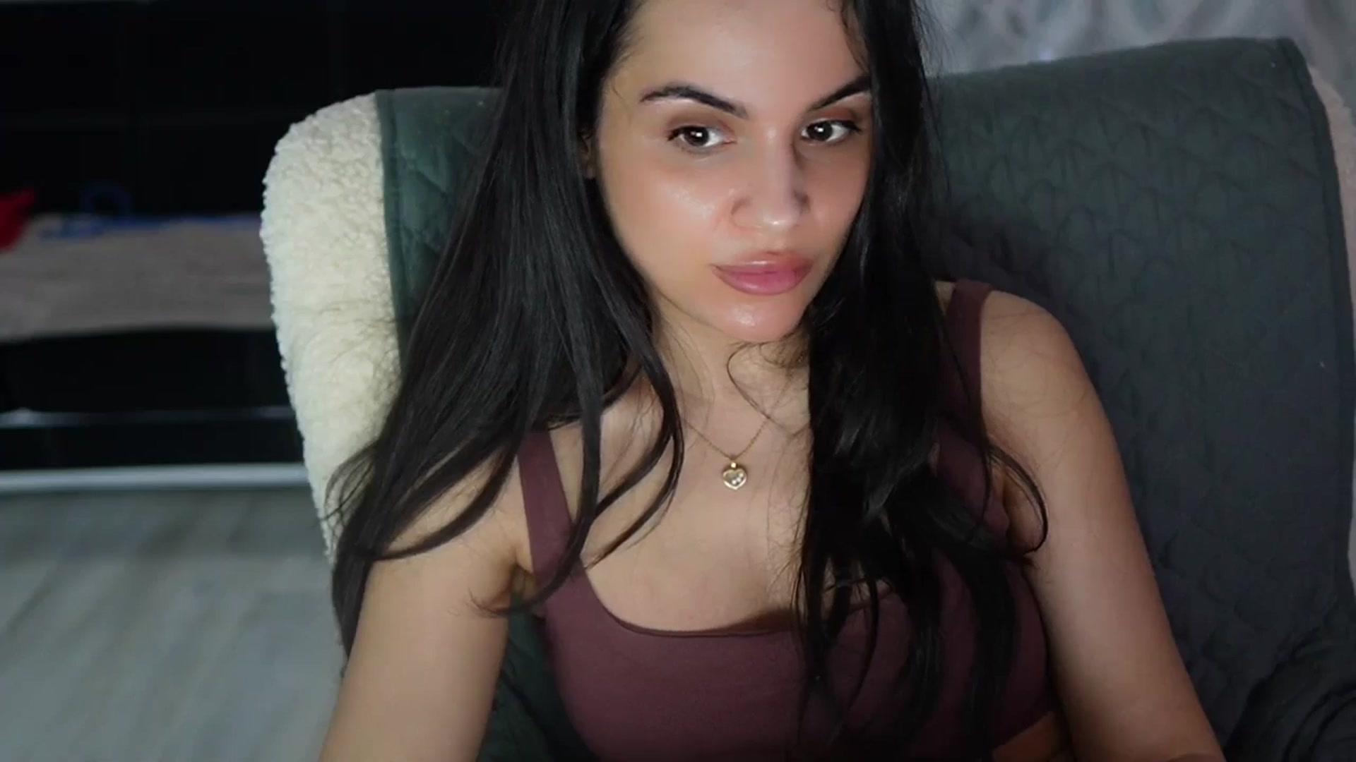 Gallery image thumbnail from TinyAndrea's myfreecams stream on, 06/11/2026, 04:50 image 3 of 20
