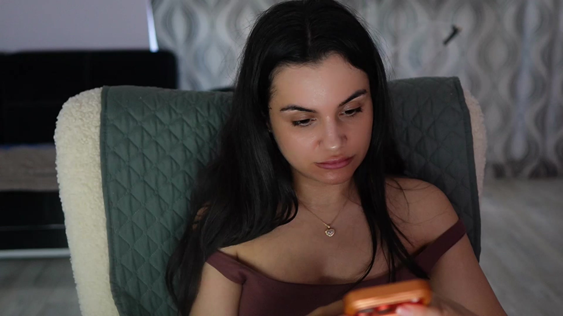 Gallery image thumbnail from TinyAndrea's myfreecams stream on, 06/11/2026, 04:50 image 18 of 20