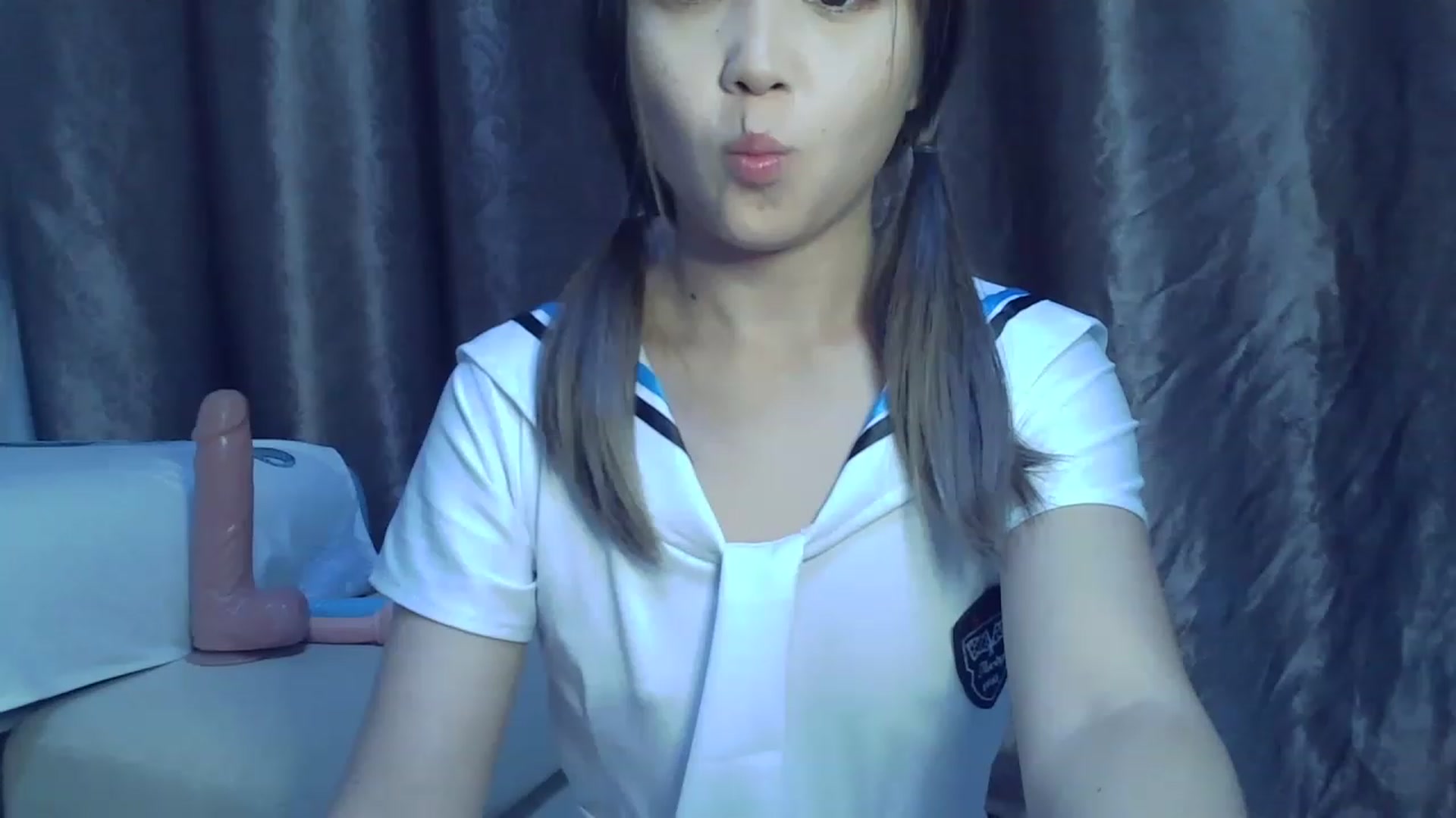 Gallery image thumbnail from TinyAsiaBunny's myfreecams stream on, 02/11/2023, 15:42 image 15 of 20