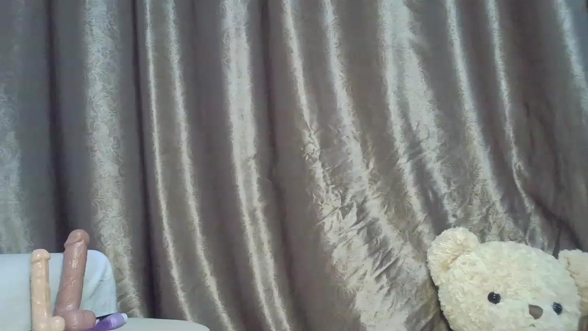 Gallery image thumbnail from TinyAsiaBunny's myfreecams stream on, 03/13/2023, 09:18 image 7 of 20
