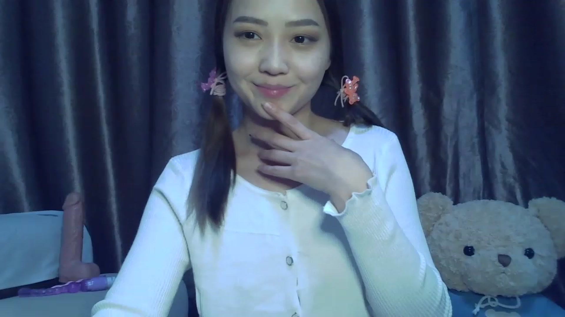 Gallery image thumbnail from TinyAsiaBunny's myfreecams stream on, 03/13/2023, 11:48 image 6 of 20