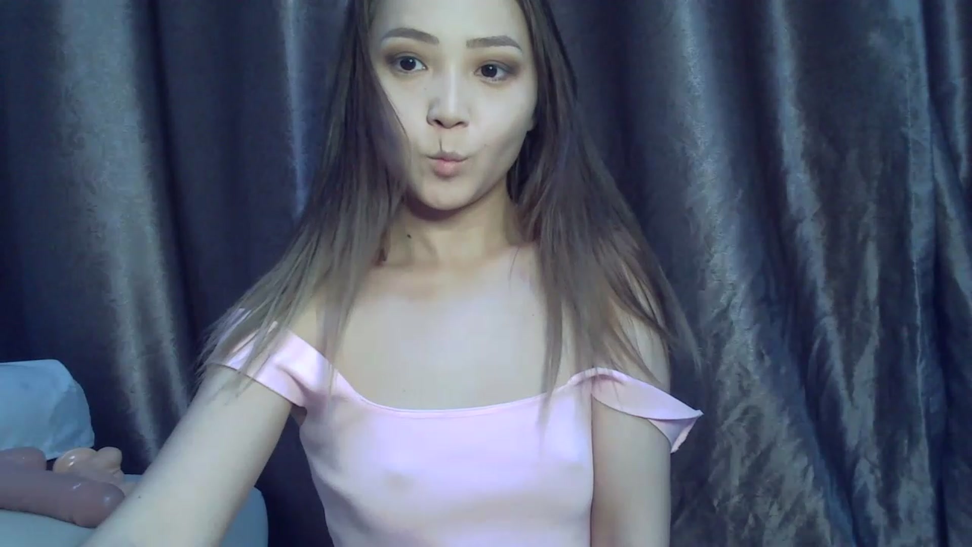 Gallery image thumbnail from TinyAsiaBunny's myfreecams stream on, 03/14/2023, 15:35 image 3 of 20