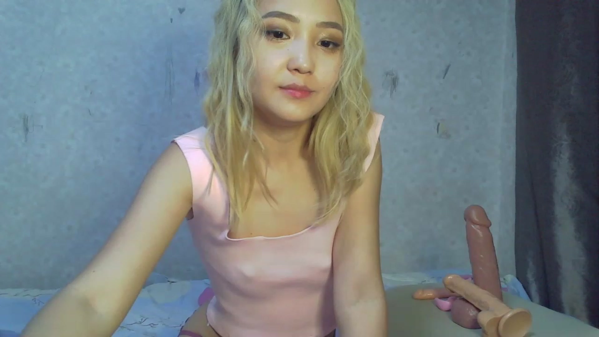 Gallery image thumbnail from TinyBaby69's myfreecams stream on, 07/20/2023, 13:33 image 8 of 20