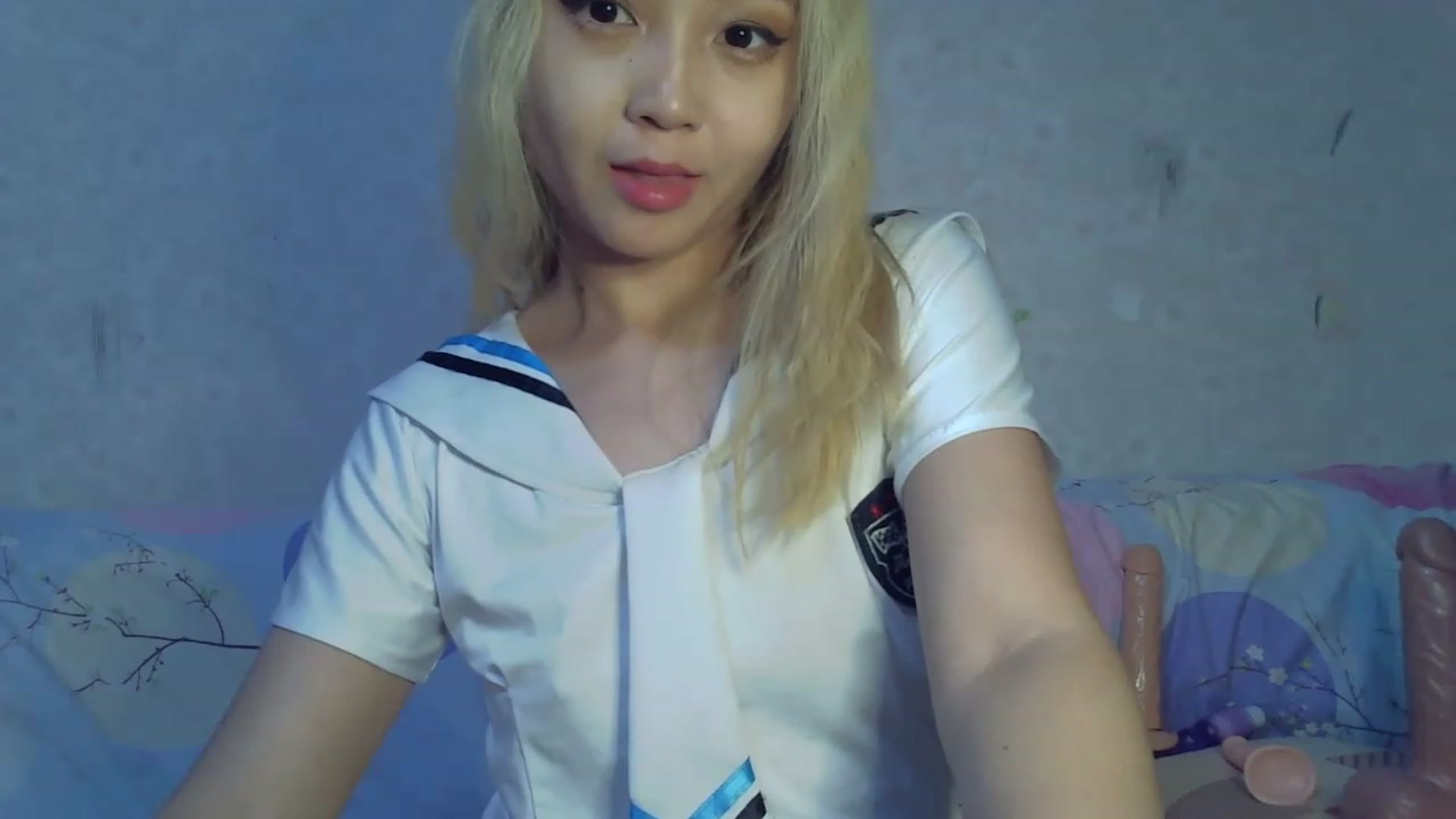 Gallery image thumbnail from TinyBaby69's myfreecams stream on, 07/25/2023, 16:08 image 12 of 20