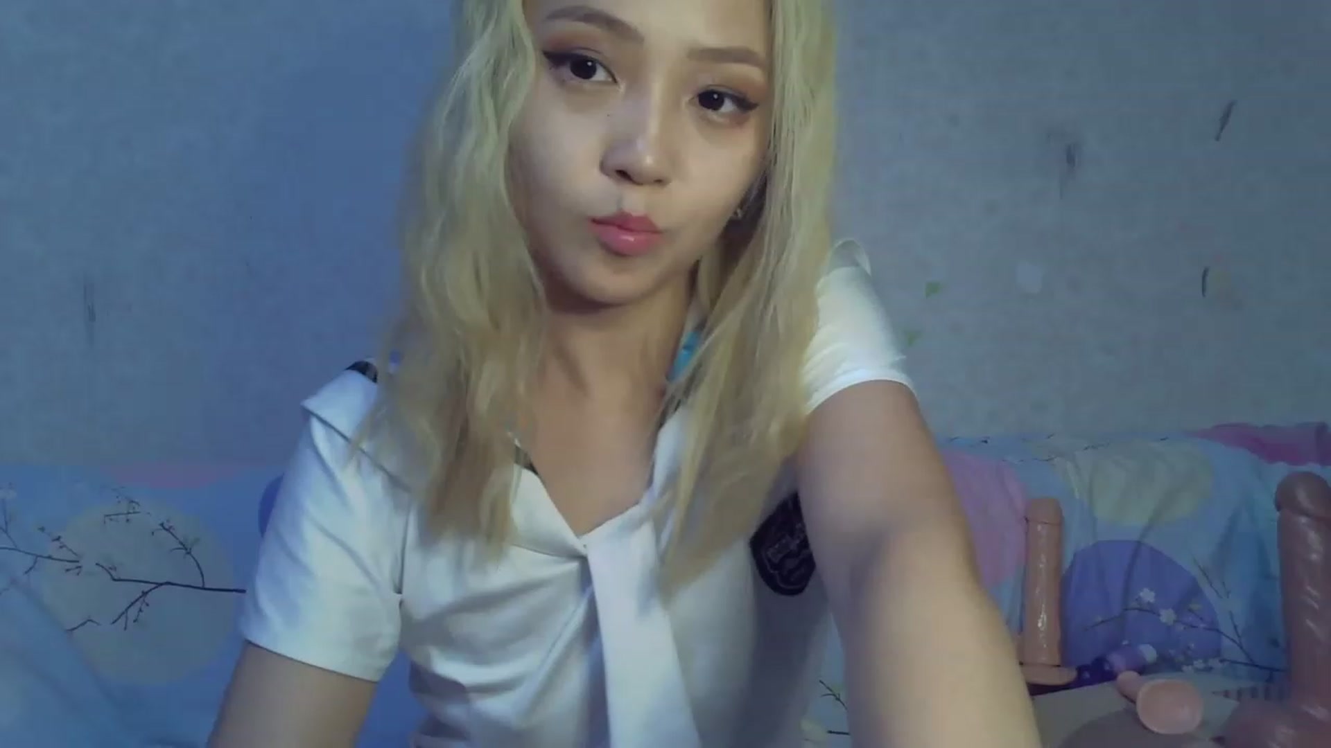 Gallery image thumbnail from TinyBaby69's myfreecams stream on, 07/25/2023, 16:08 image 13 of 20
