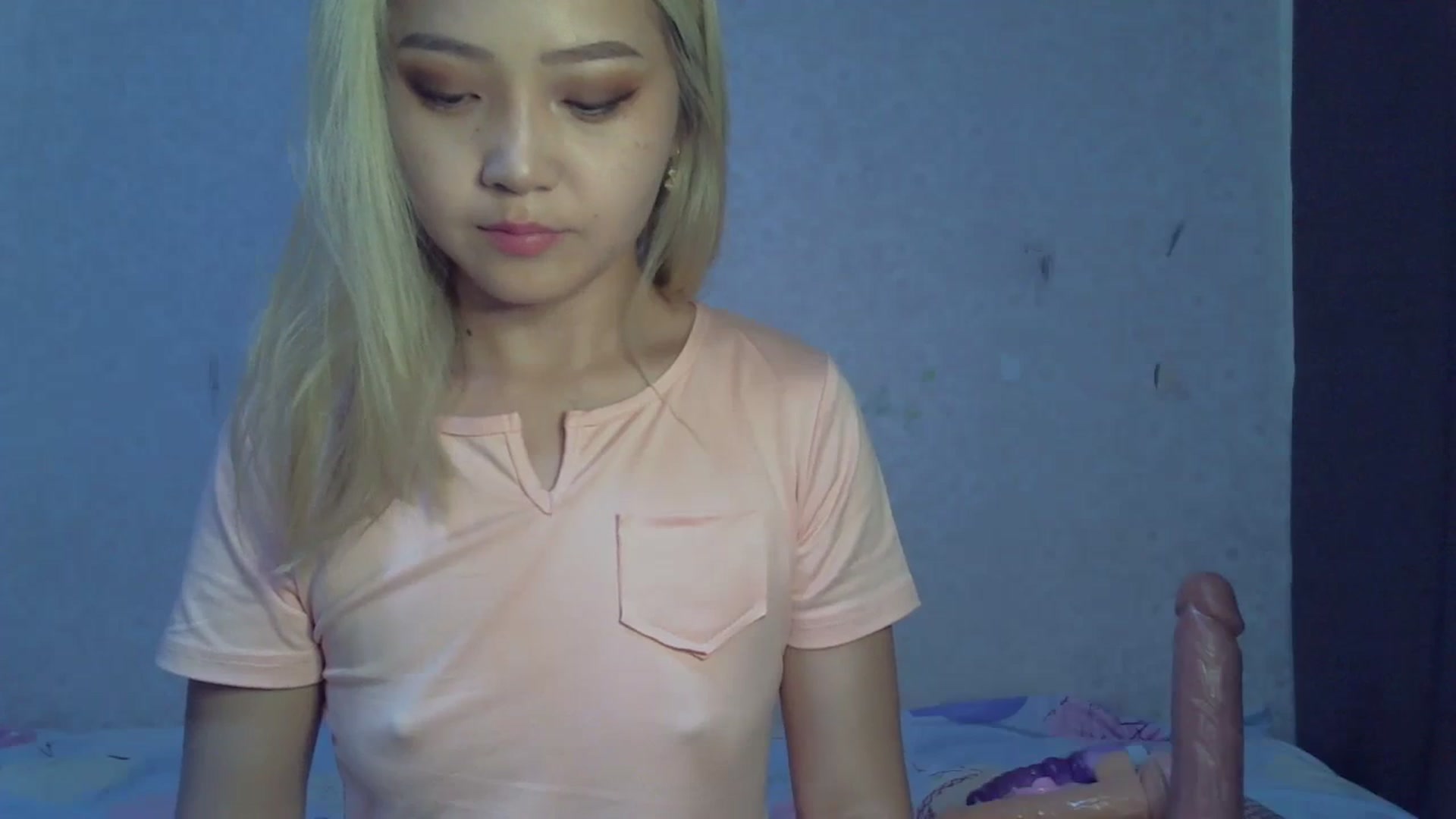 Gallery image thumbnail from TinyBaby69's myfreecams stream on, 07/30/2023, 09:04 image 9 of 20
