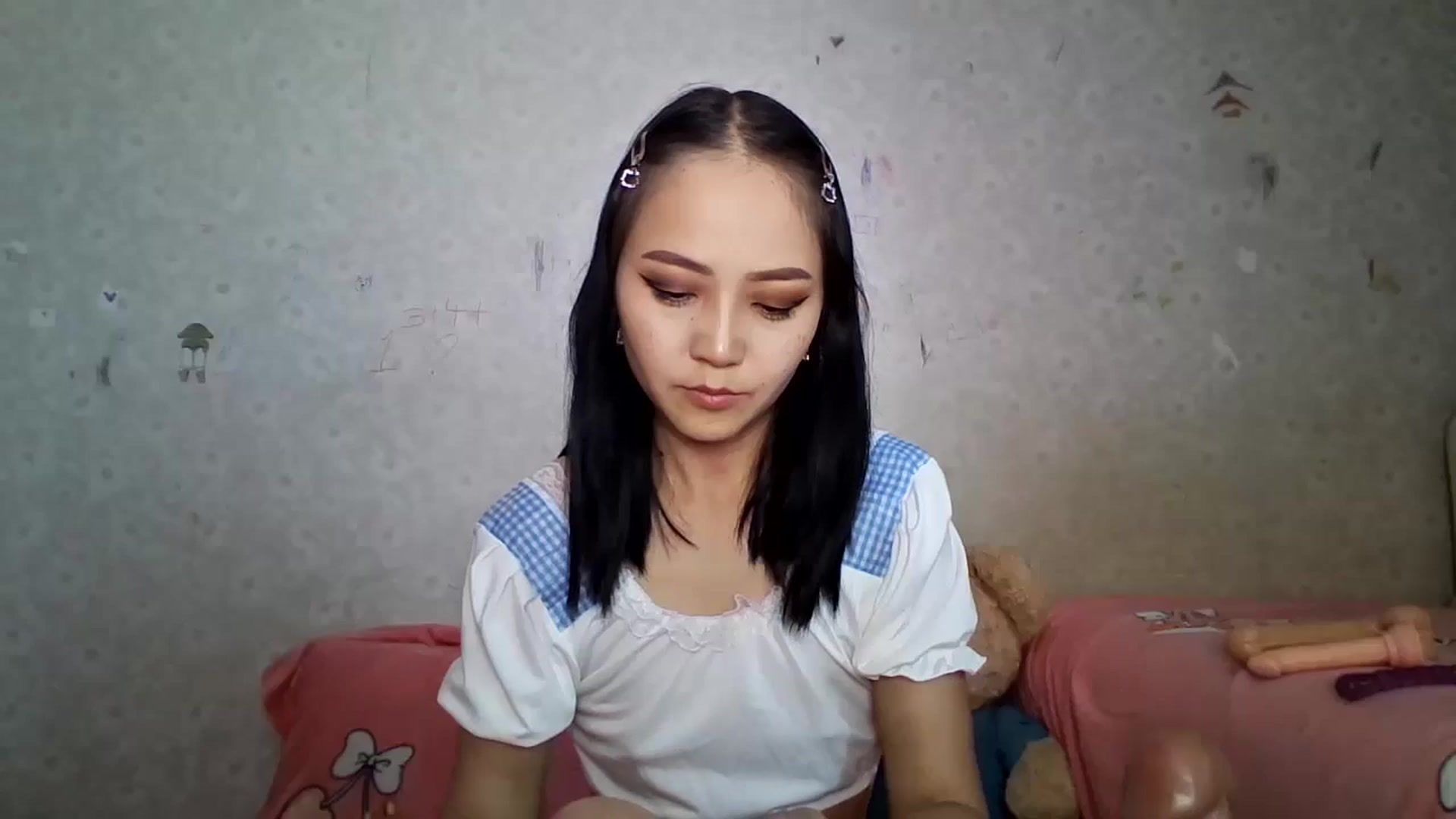 Gallery image thumbnail from TinyCuteGirl's myfreecams stream on, 06/20/2025, 05:40 image 10 of 20