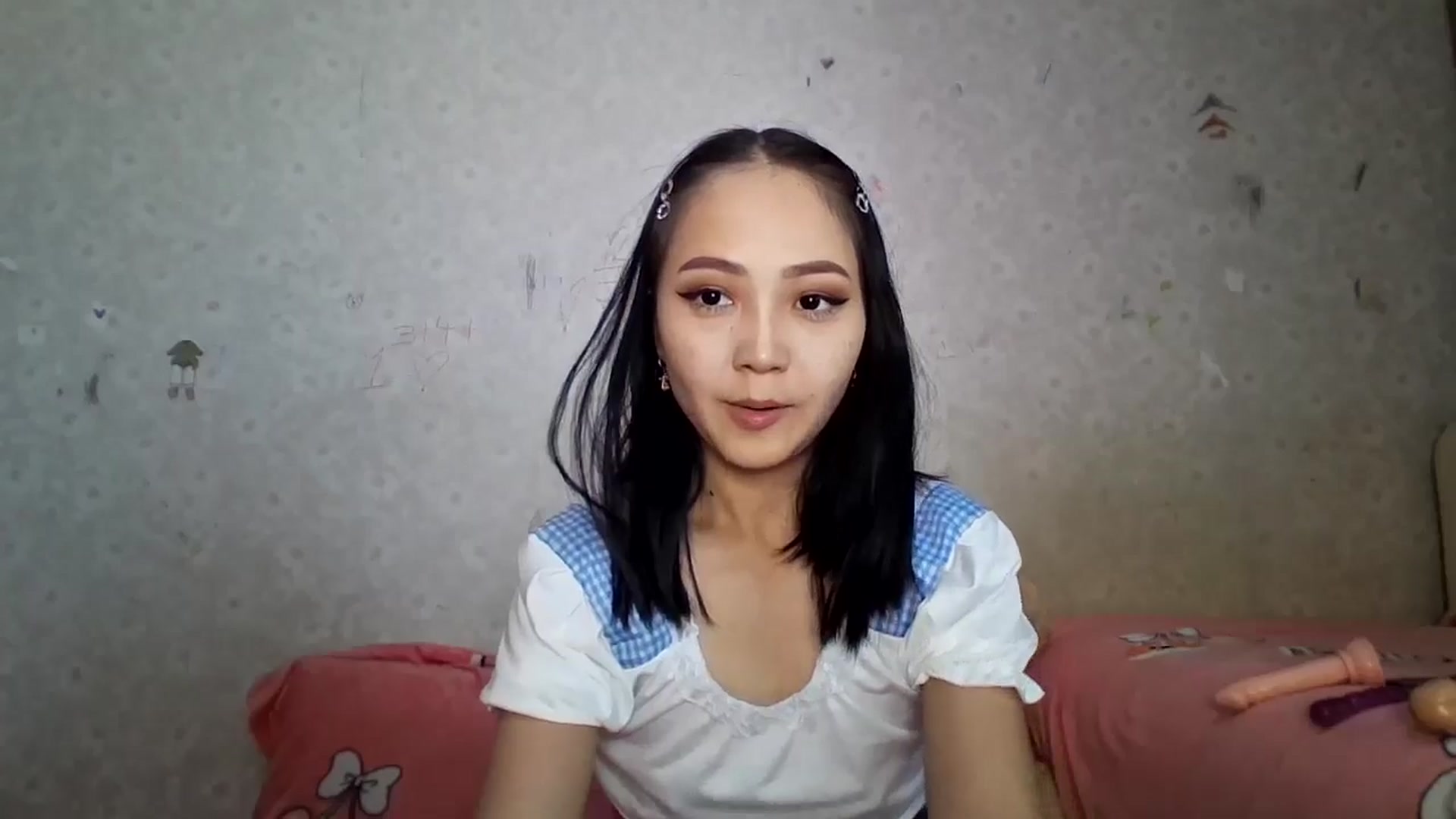 Gallery image thumbnail from TinyCuteGirl's myfreecams stream on, 06/20/2025, 06:29 image 3 of 20
