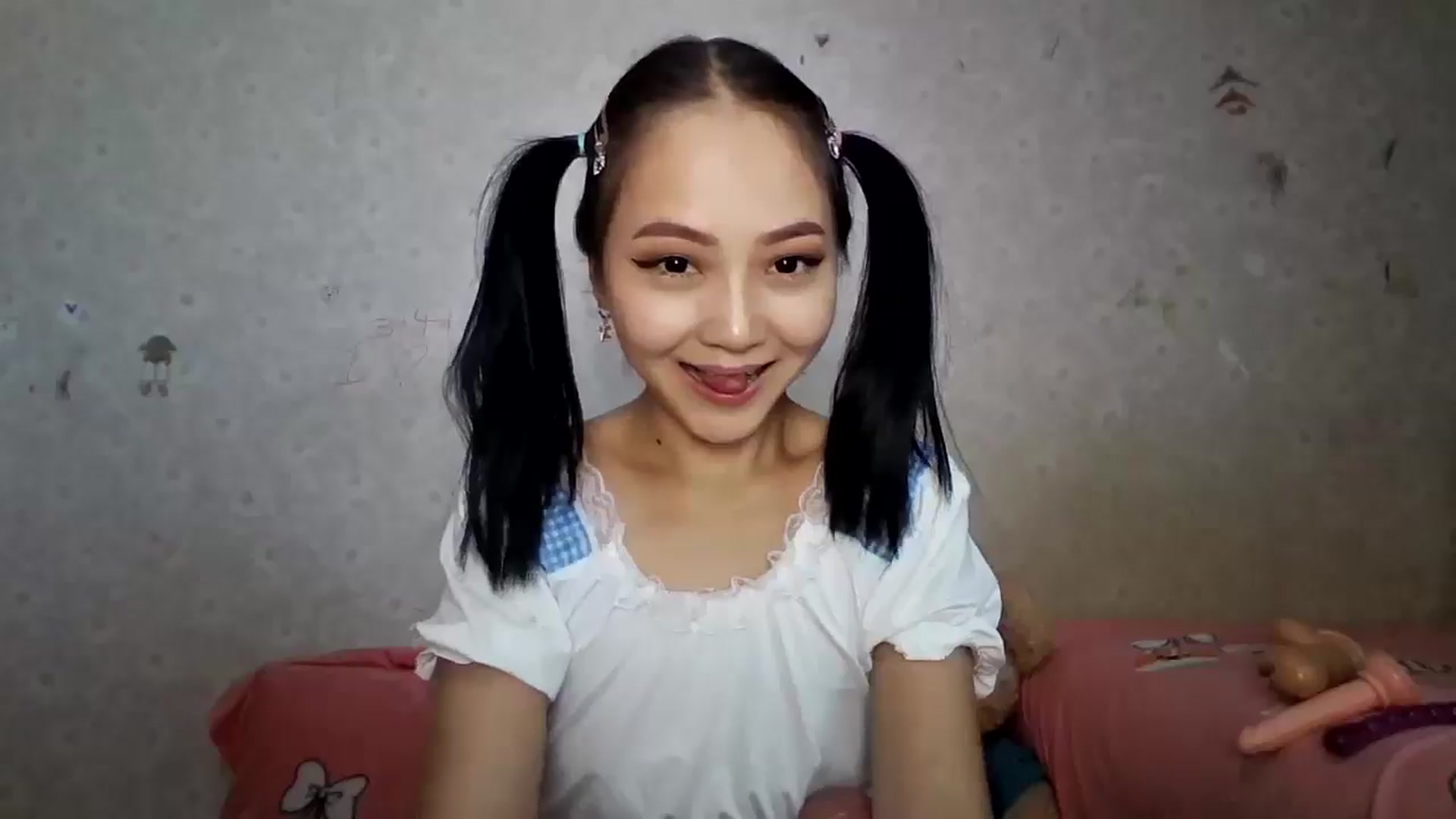 Gallery image thumbnail from TinyCuteGirl's myfreecams stream on, 06/20/2025, 07:20 image 6 of 20
