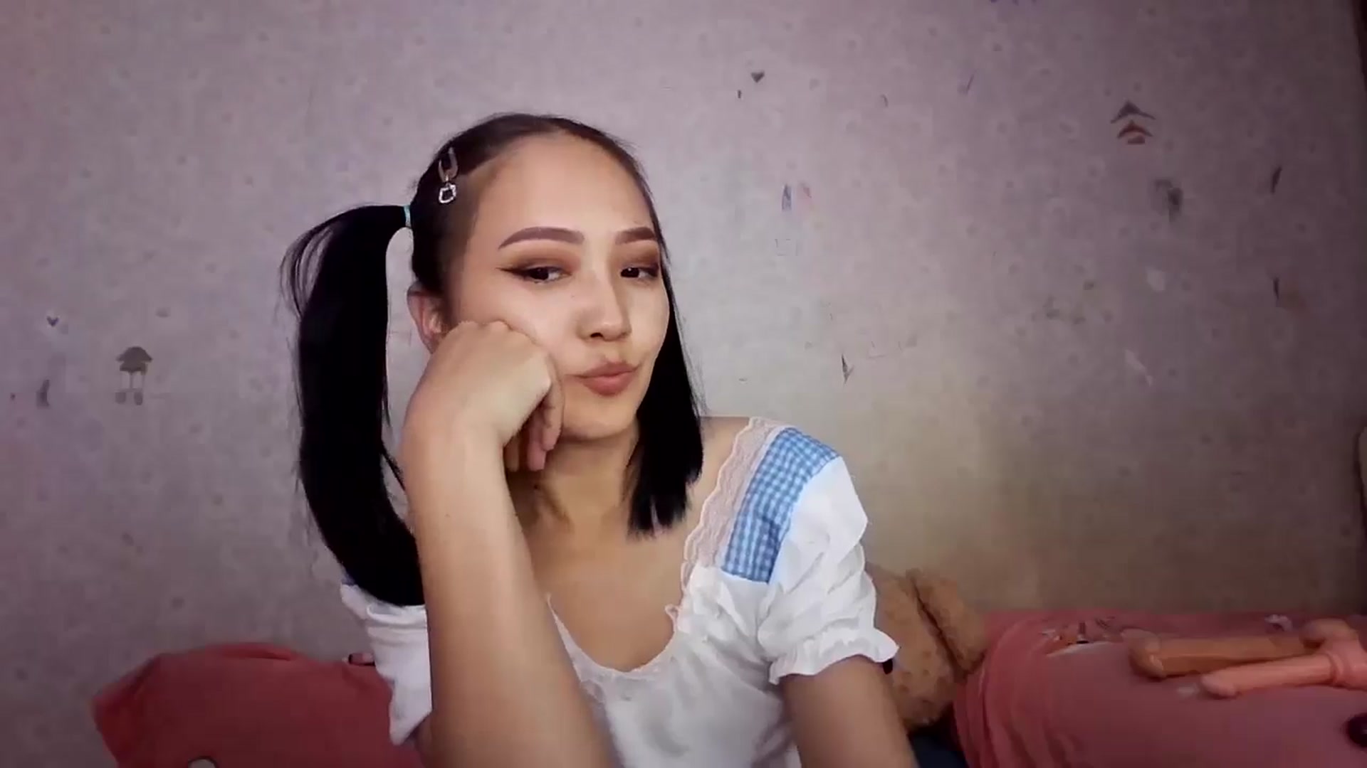 Gallery image thumbnail from TinyCuteGirl's myfreecams stream on, 06/20/2025, 11:36 image 15 of 20